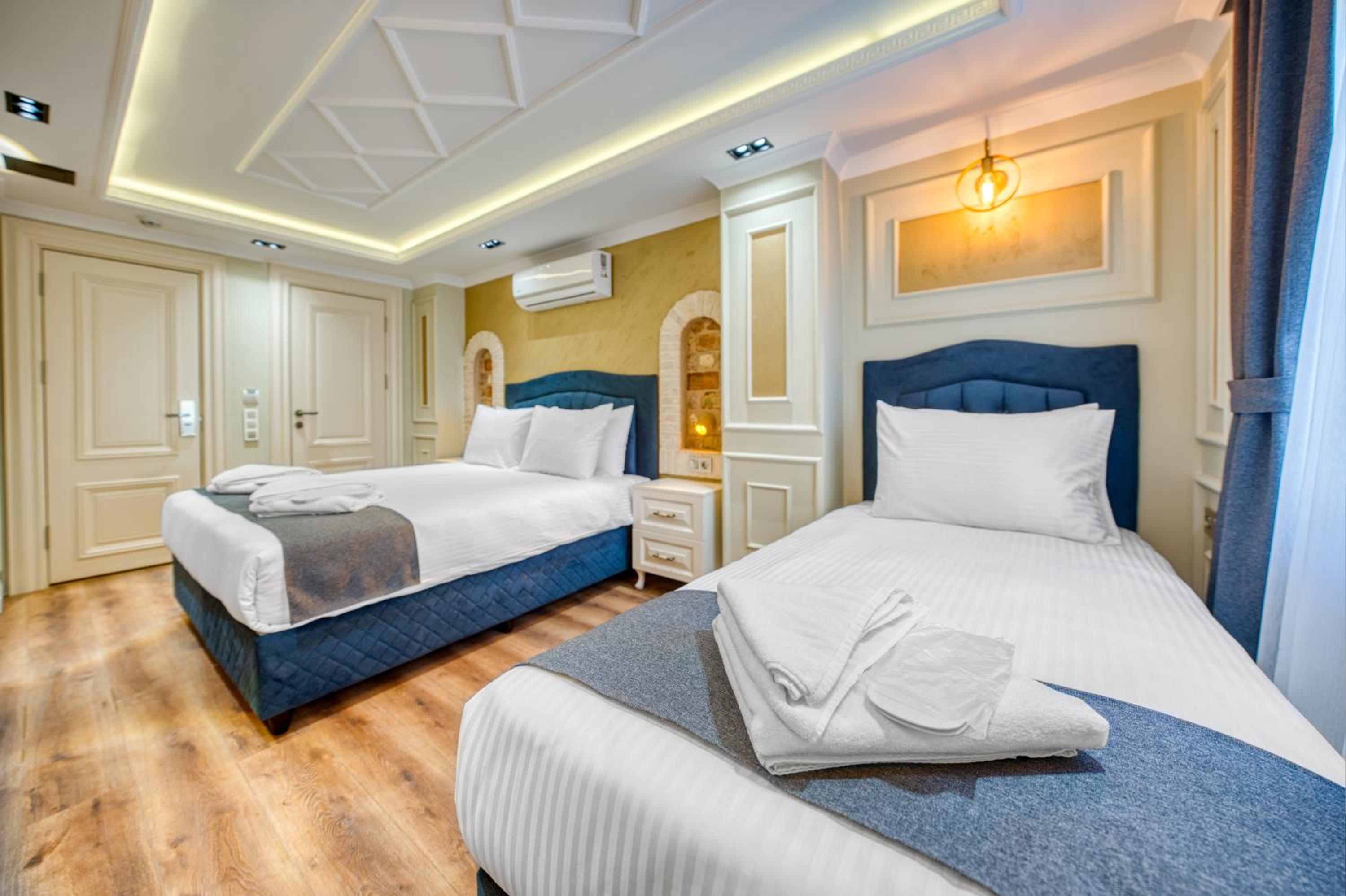 Deluxe Triple Room photo 1