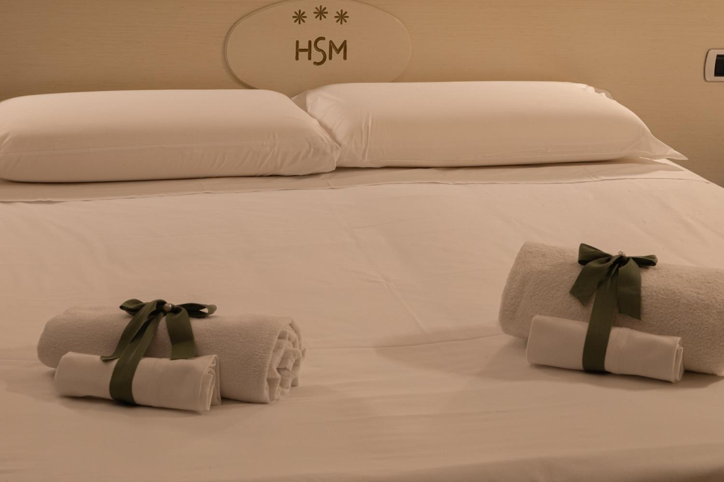 Double or Twin Room photo 3