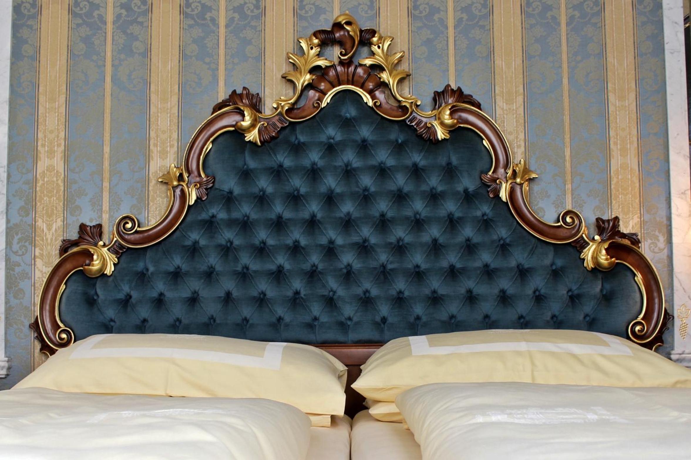 Business Double Room - Photo 9