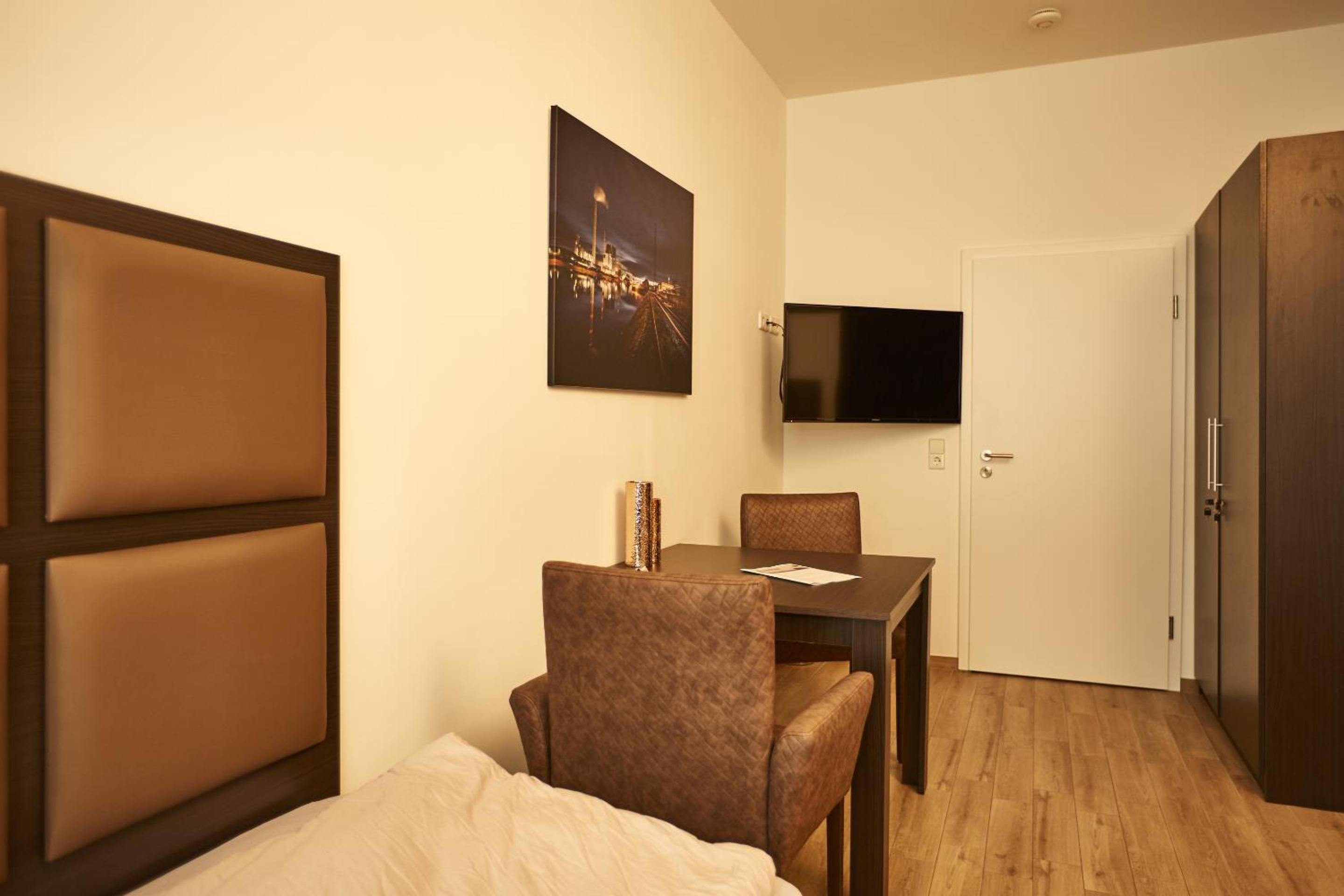 Small Single Room