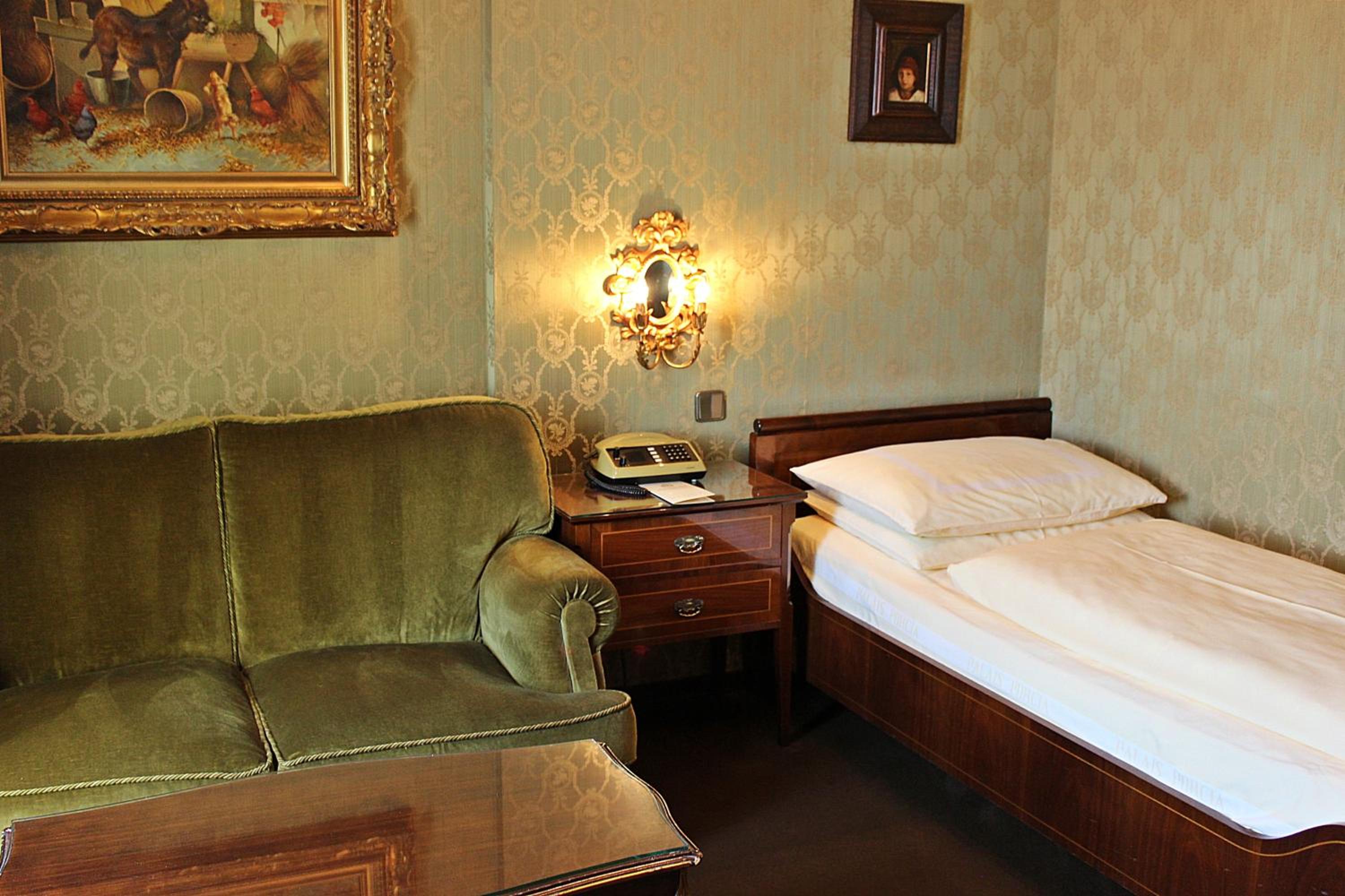 Business Single Room photo 1