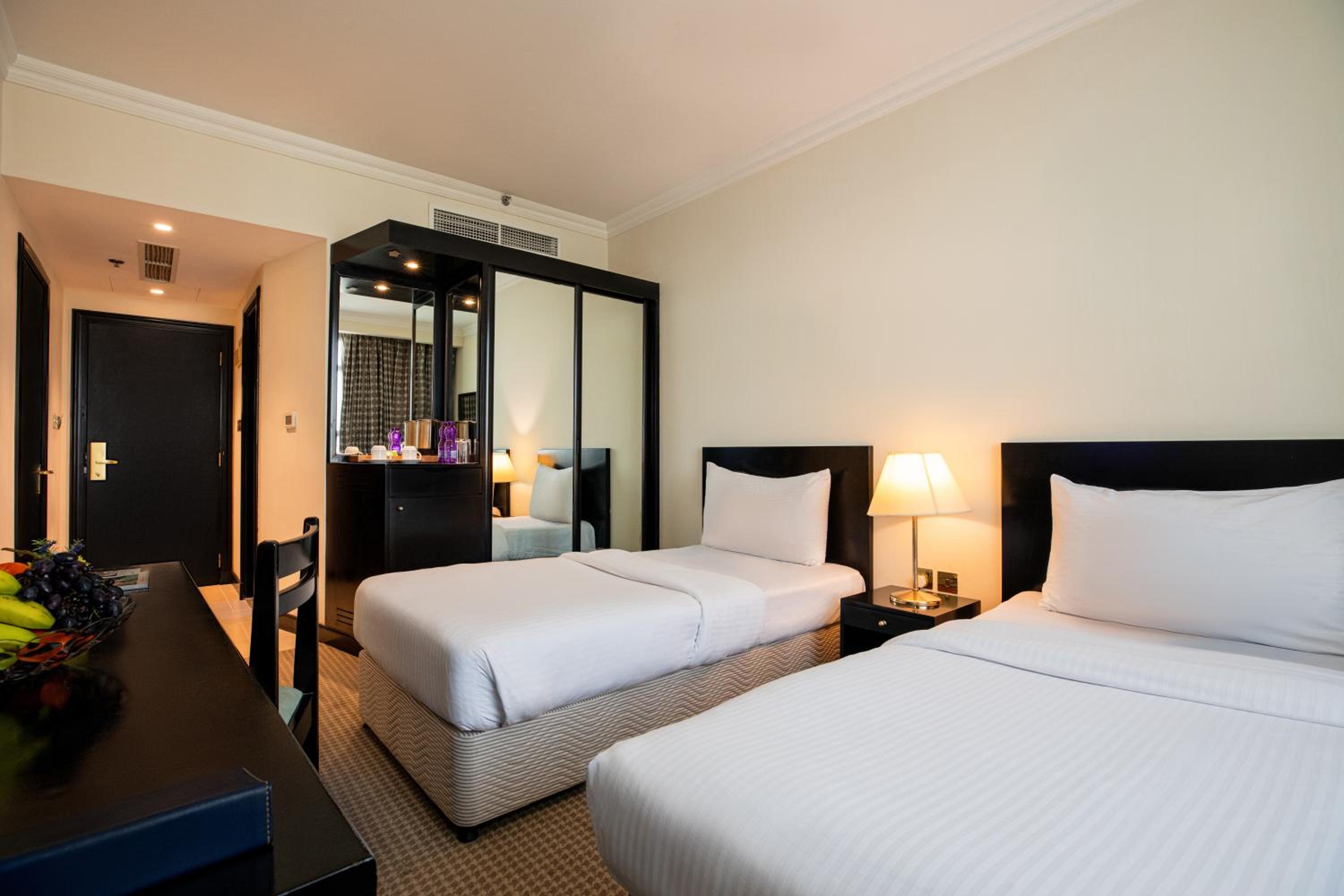 Superior Twin Room - Photo 1