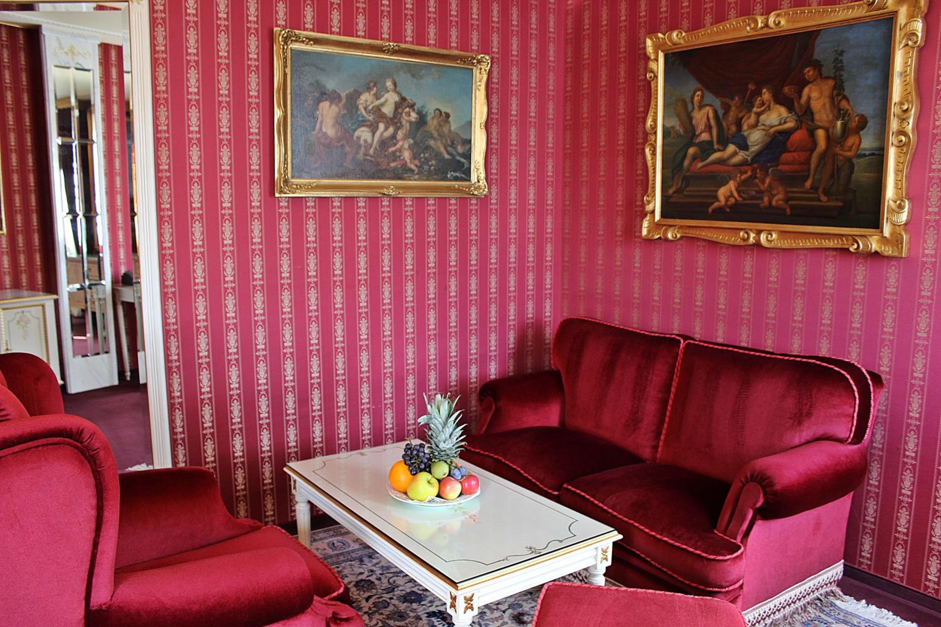 Suite - Photo 6