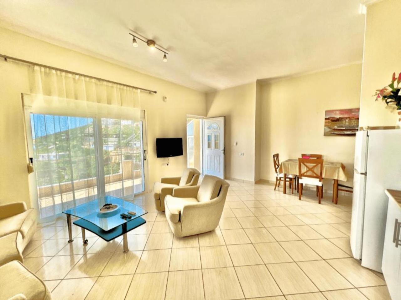 Apartment With Sea View