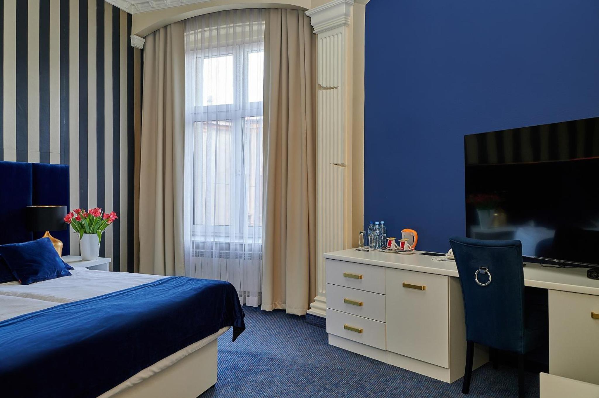Double Room - Photo 3