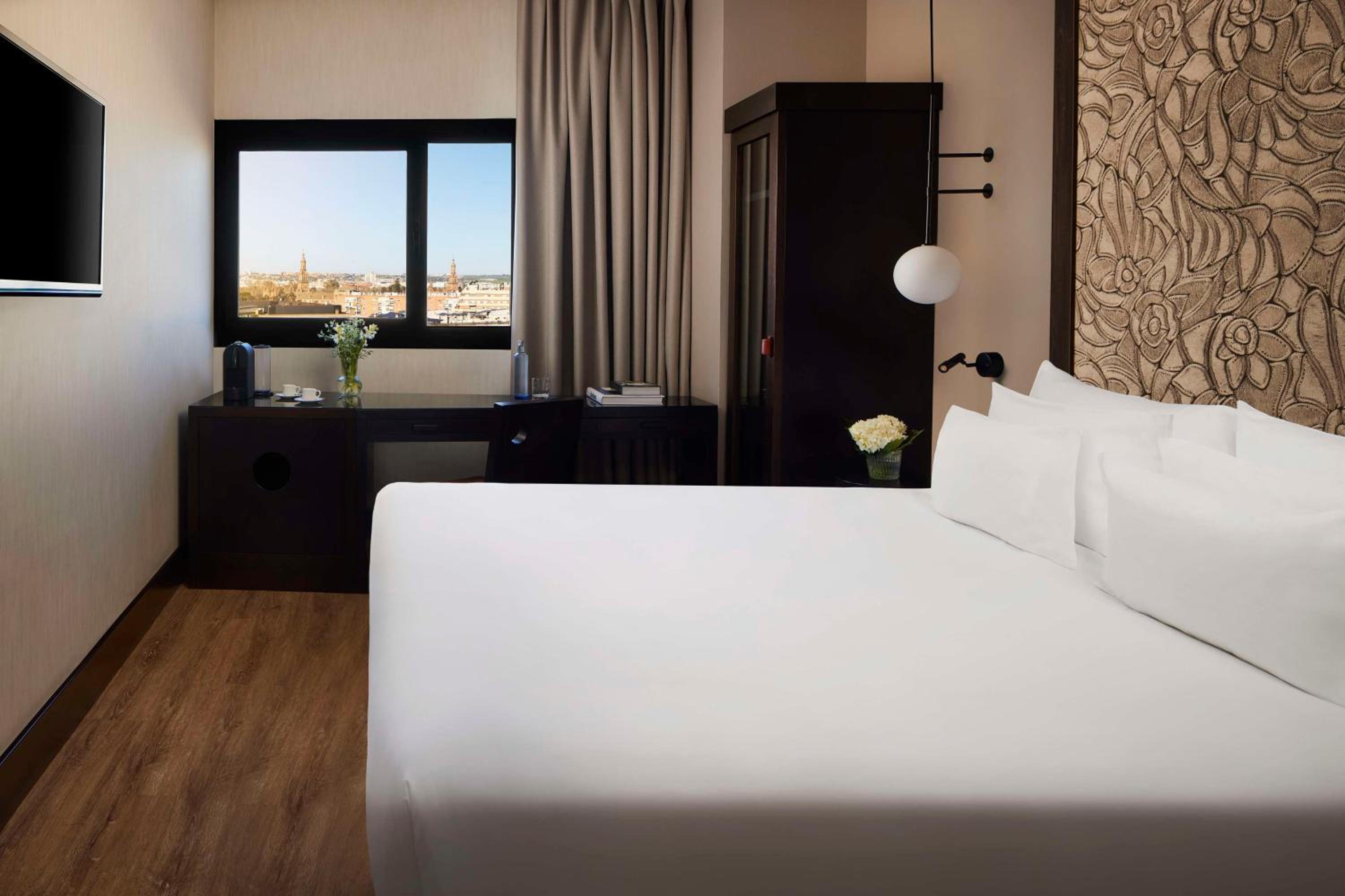 Superior New Style Room