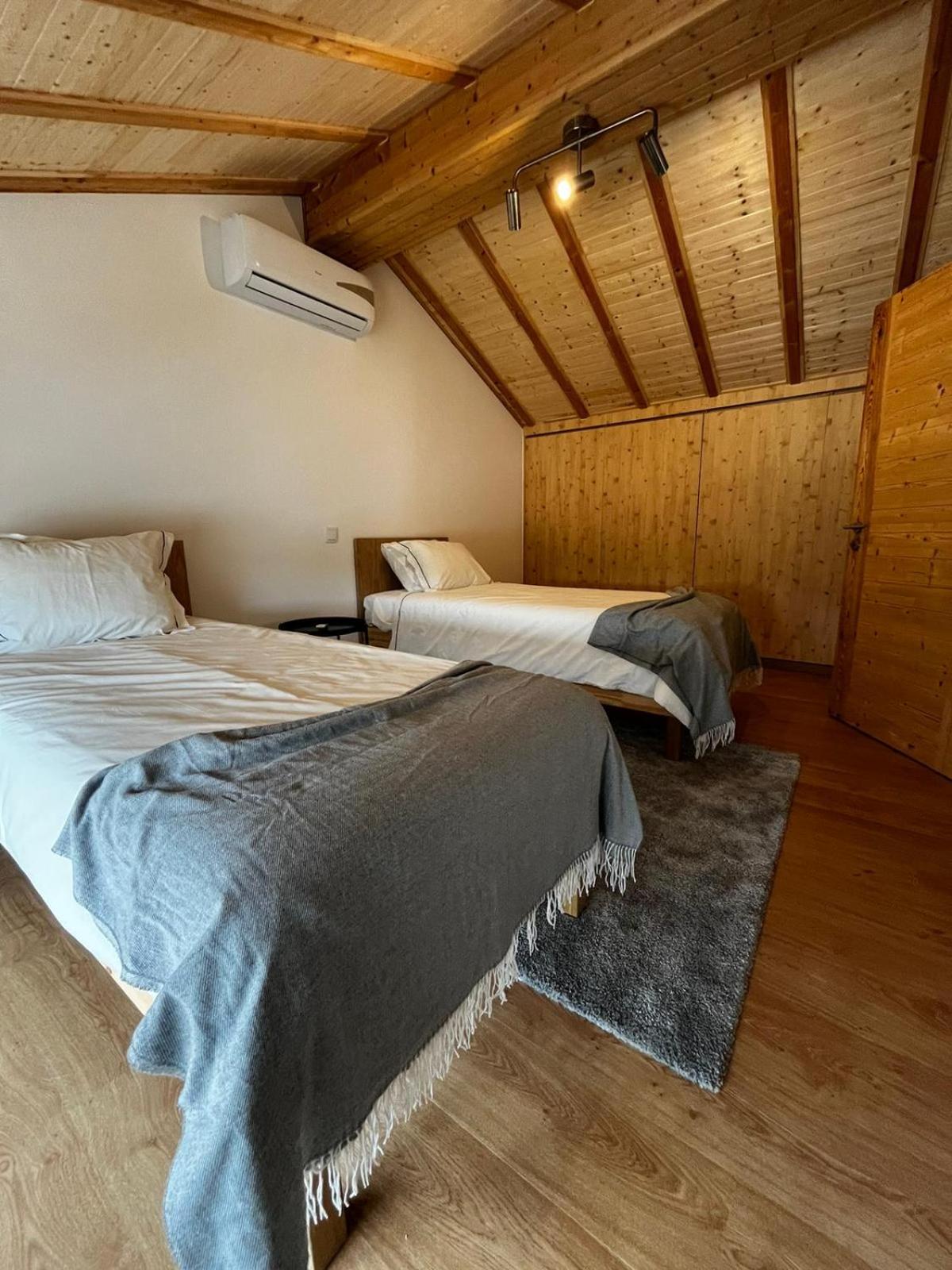 Three-Bedroom House photo 3