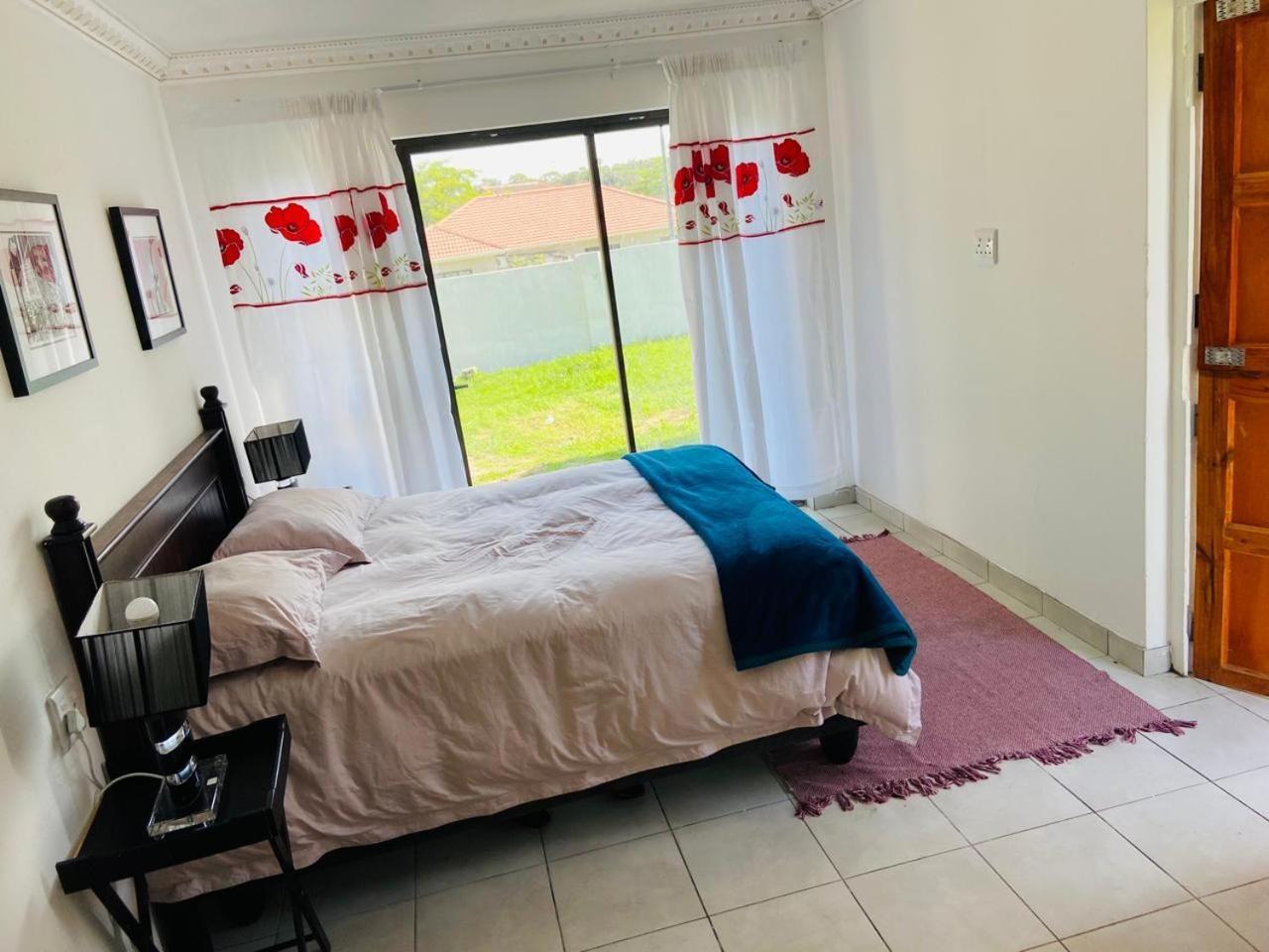 Standard Apartment photo 1
