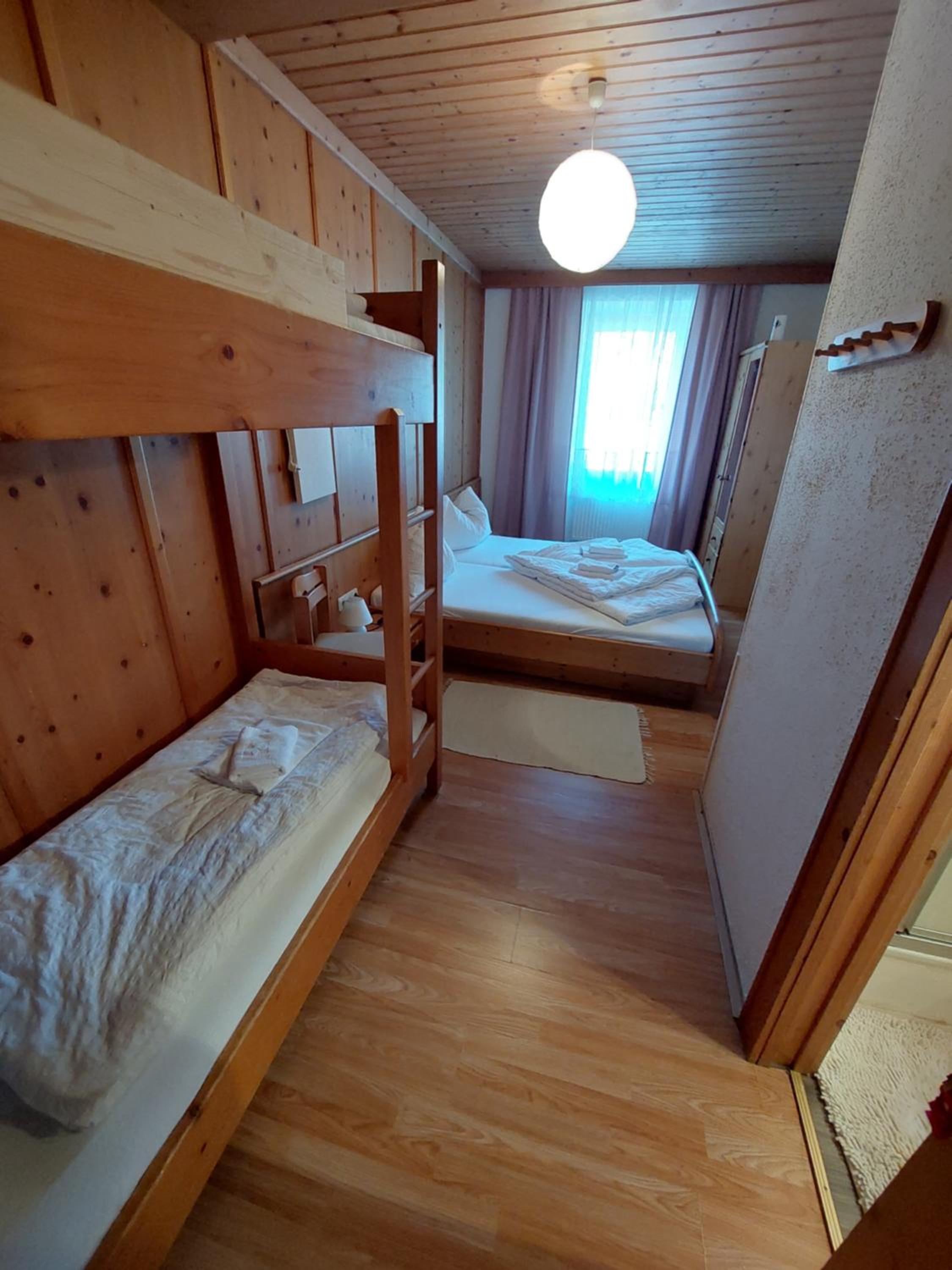 Triple Room photo 2