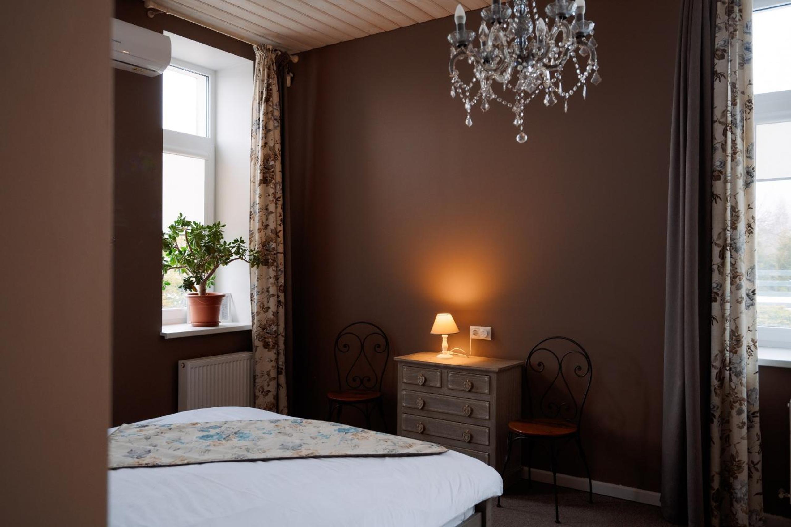 Double Room - Disability Access photo 3