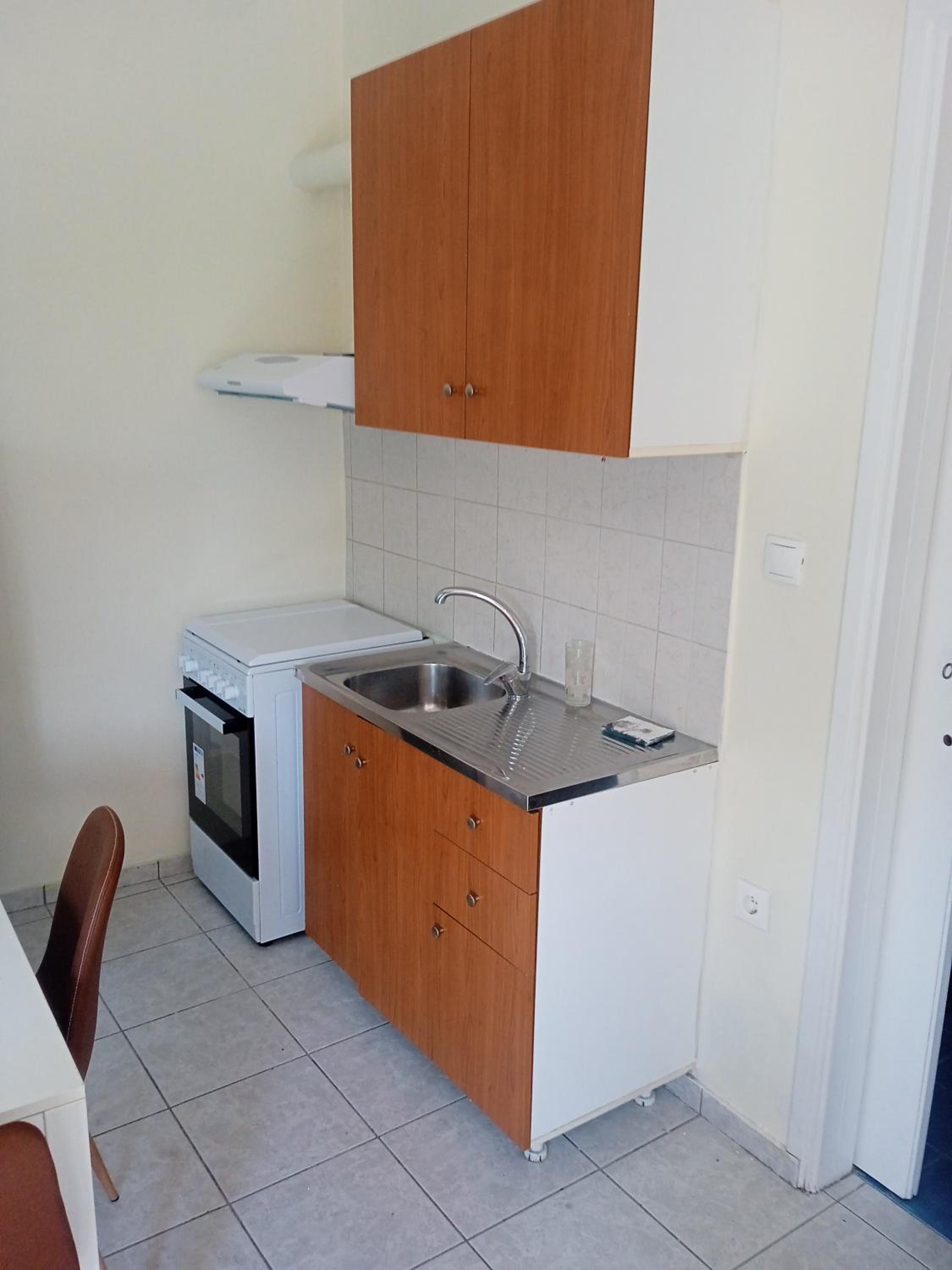 One-Bedroom Apartment photo 3