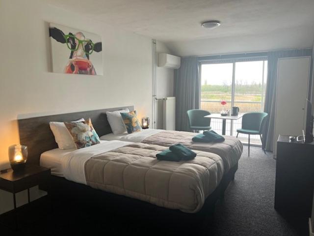 Double Room - Photo 2