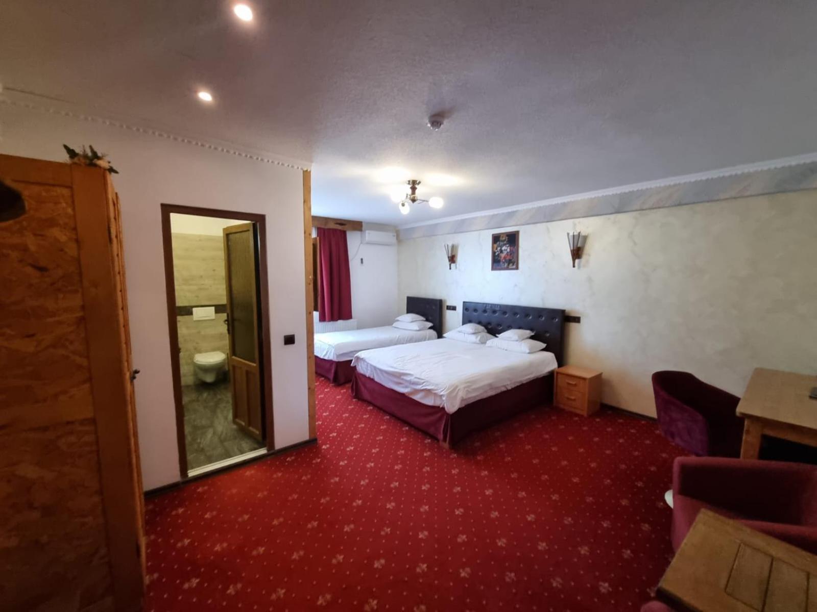 Double Room photo 3