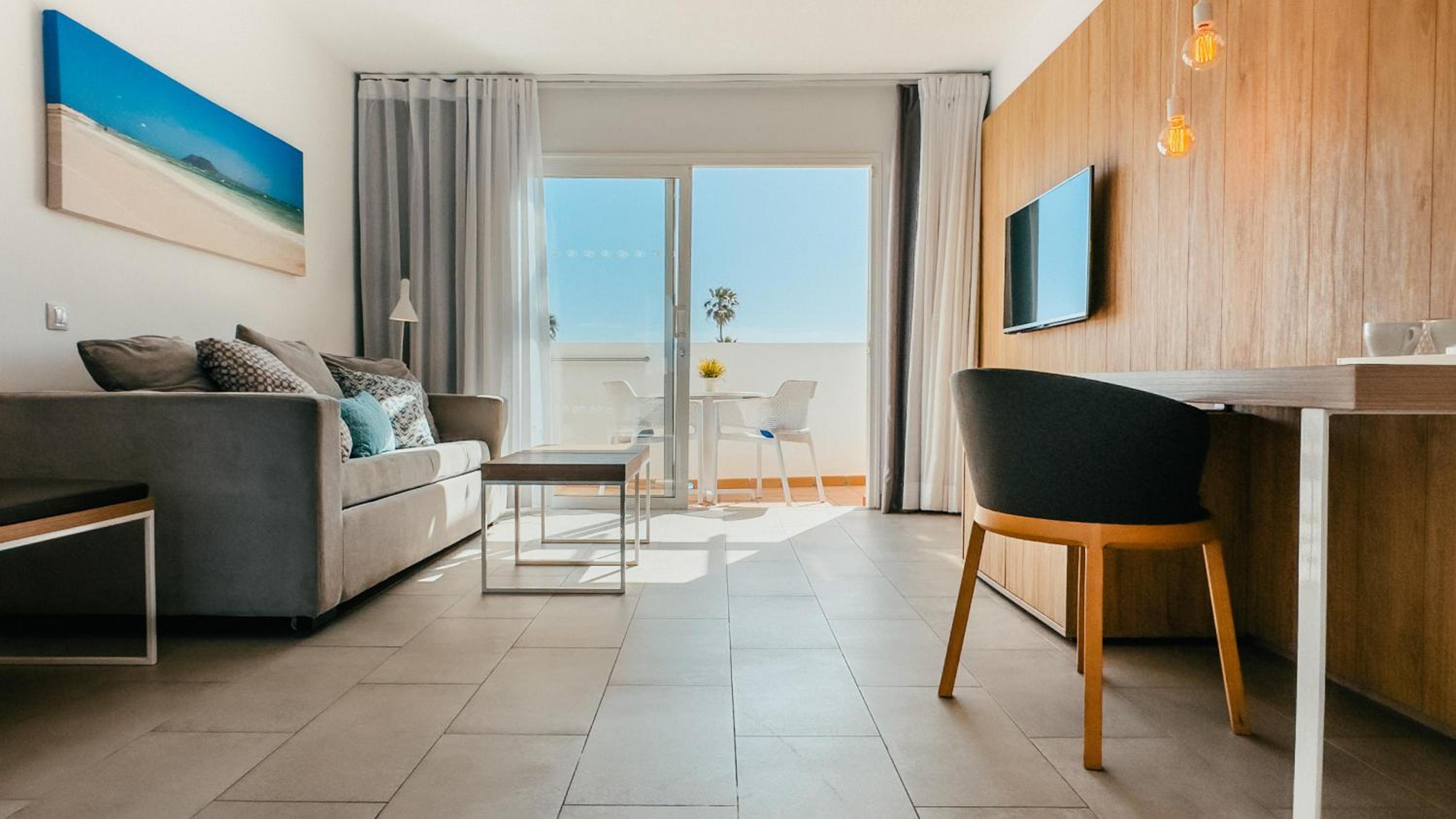 Habitación Doble con Vista a la Piscina