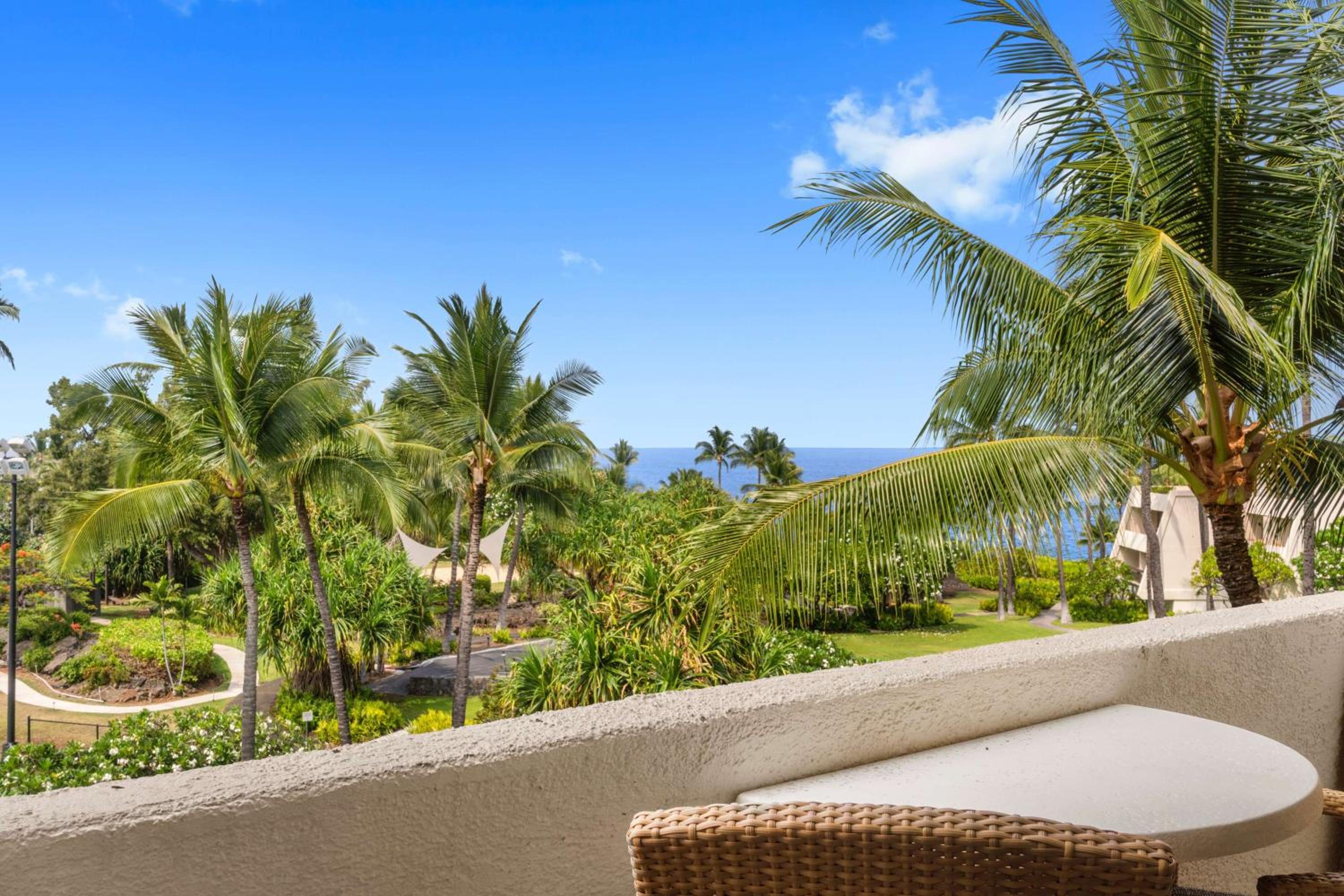 Double Room with Partial ​Ocean View