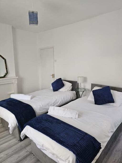 Two-Bedroom House photo 1
