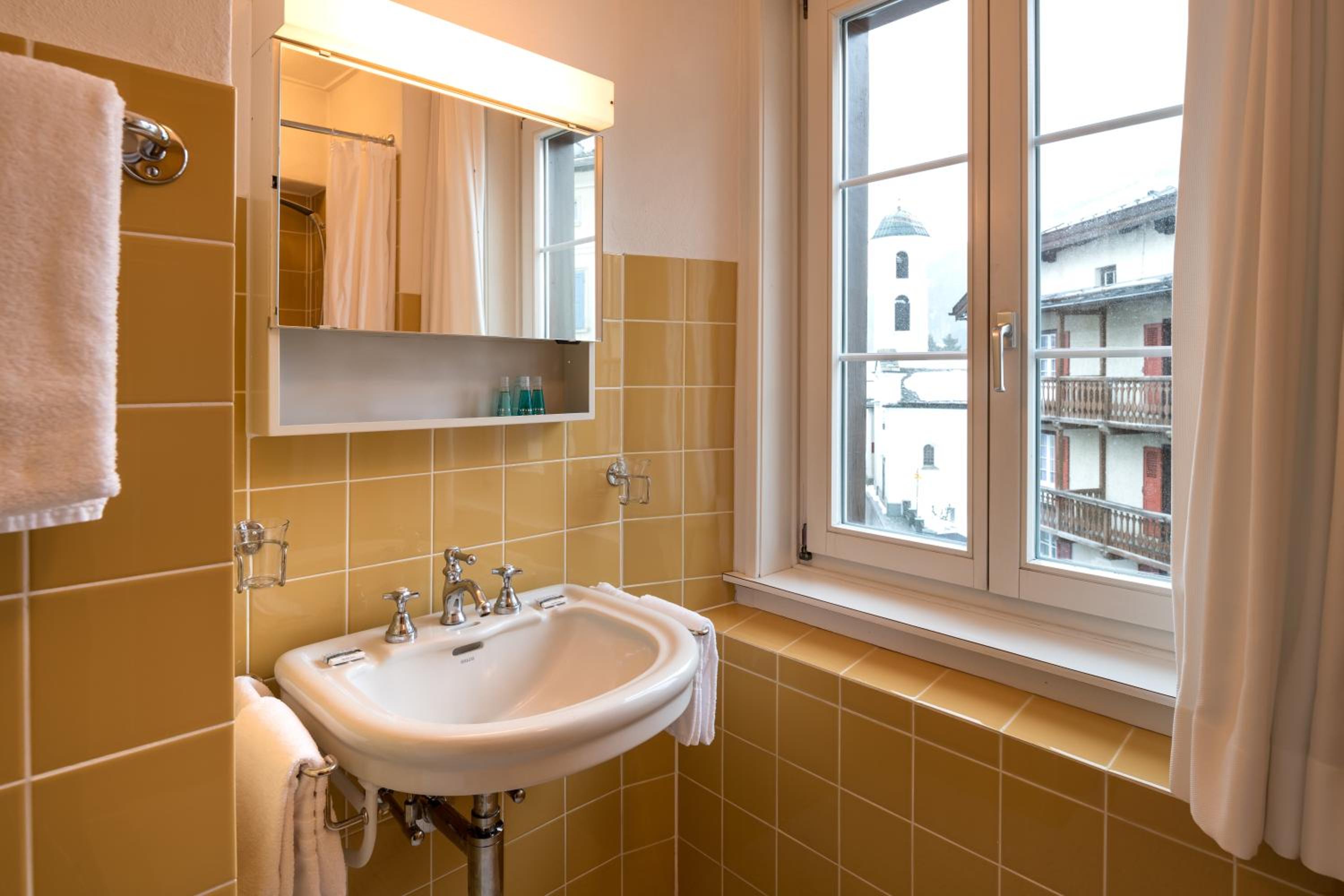 Double Room with Shower photo 2