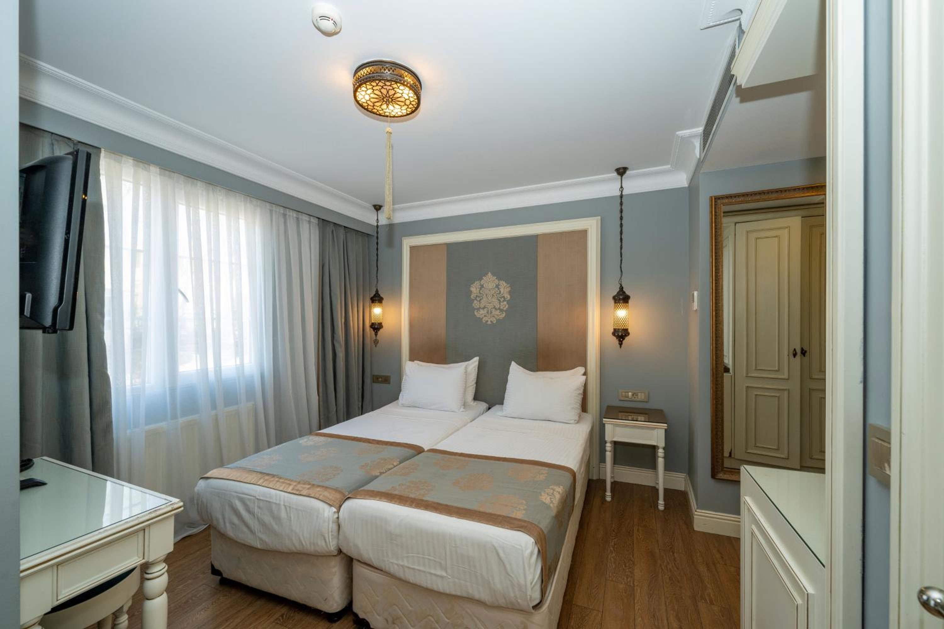 Economy Double Or Twin Room photo 1