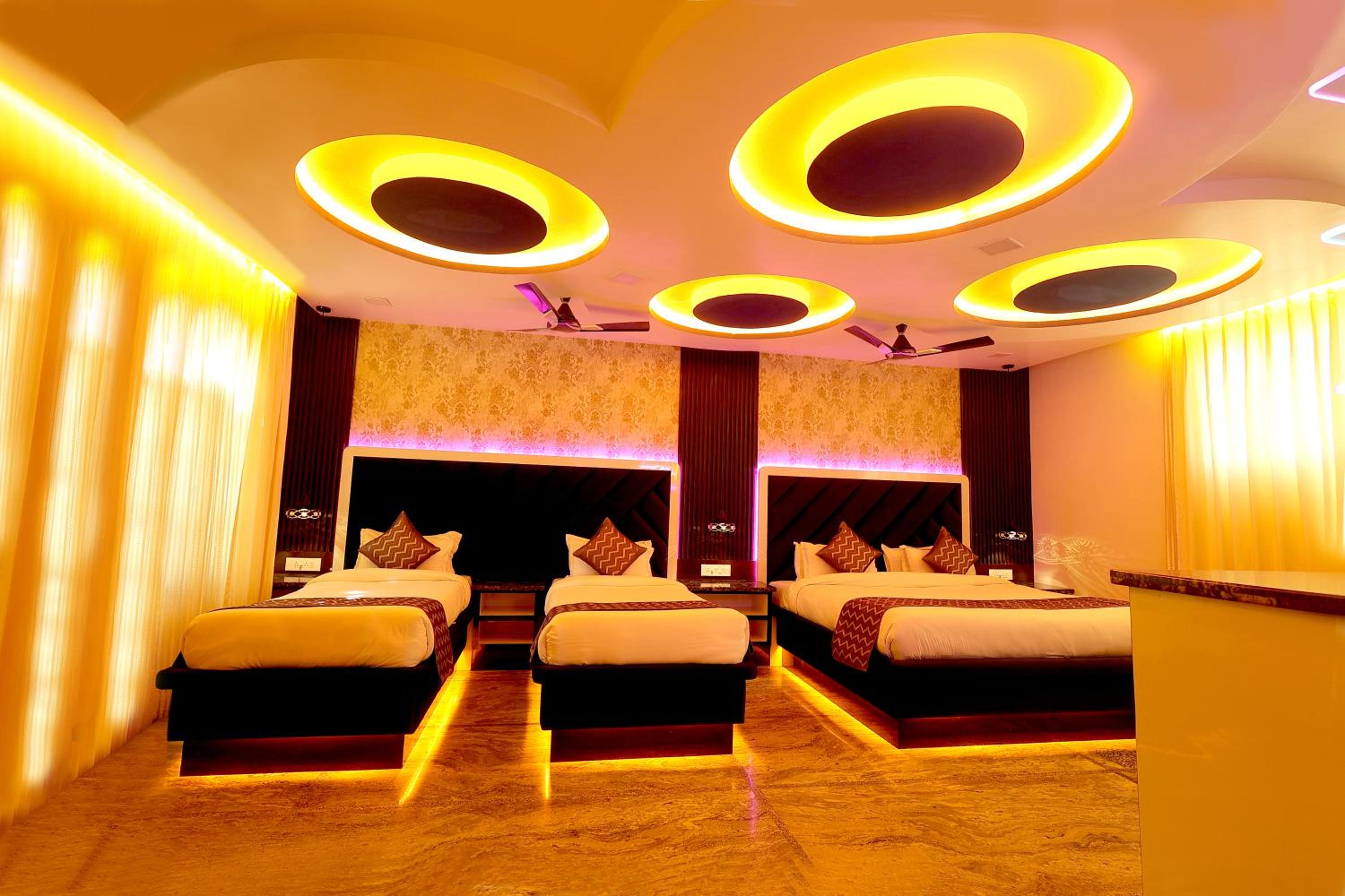 Luxury Quadruple Room - Photo 6