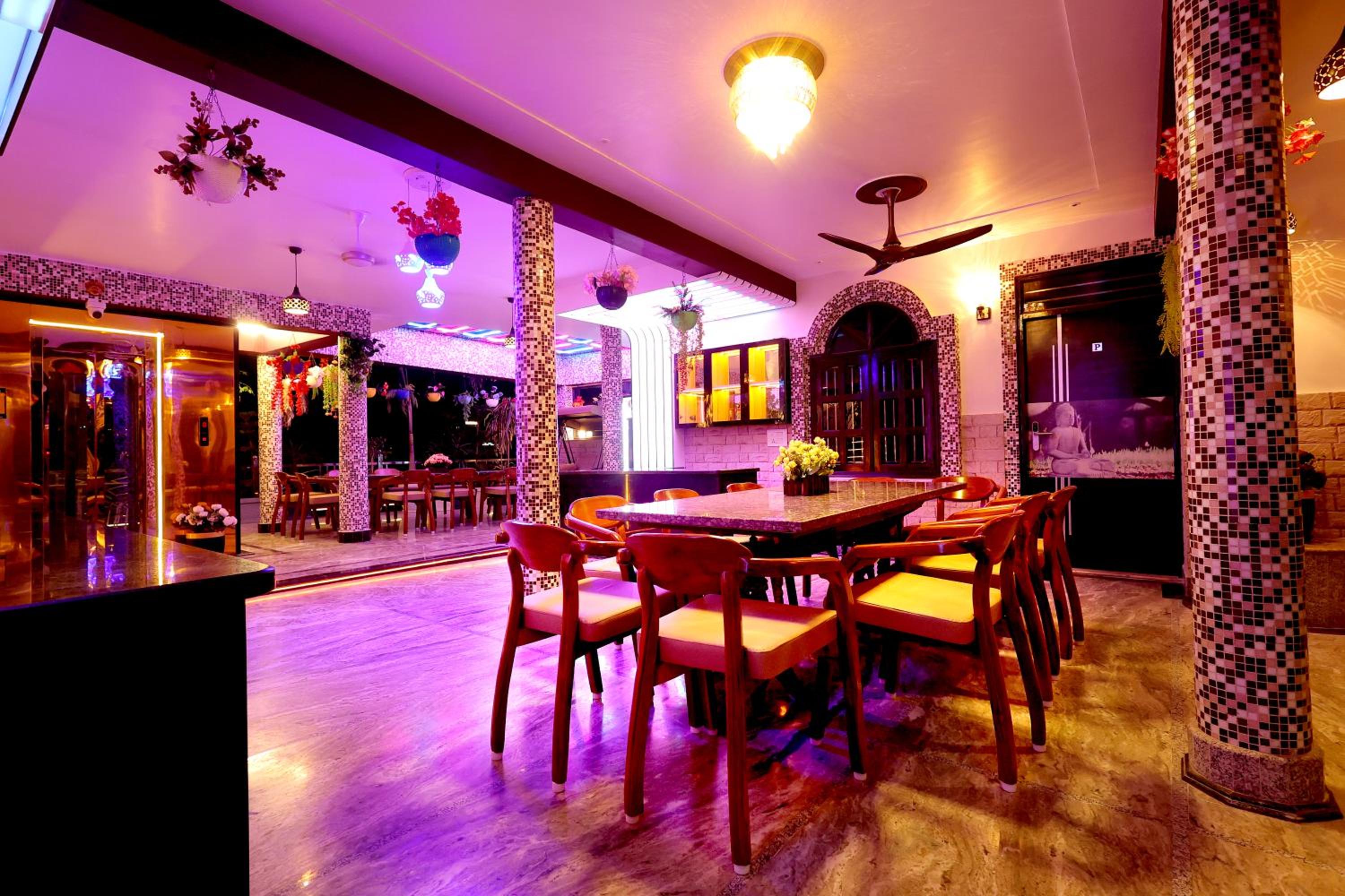 Luxury Quadruple Room - Photo 12