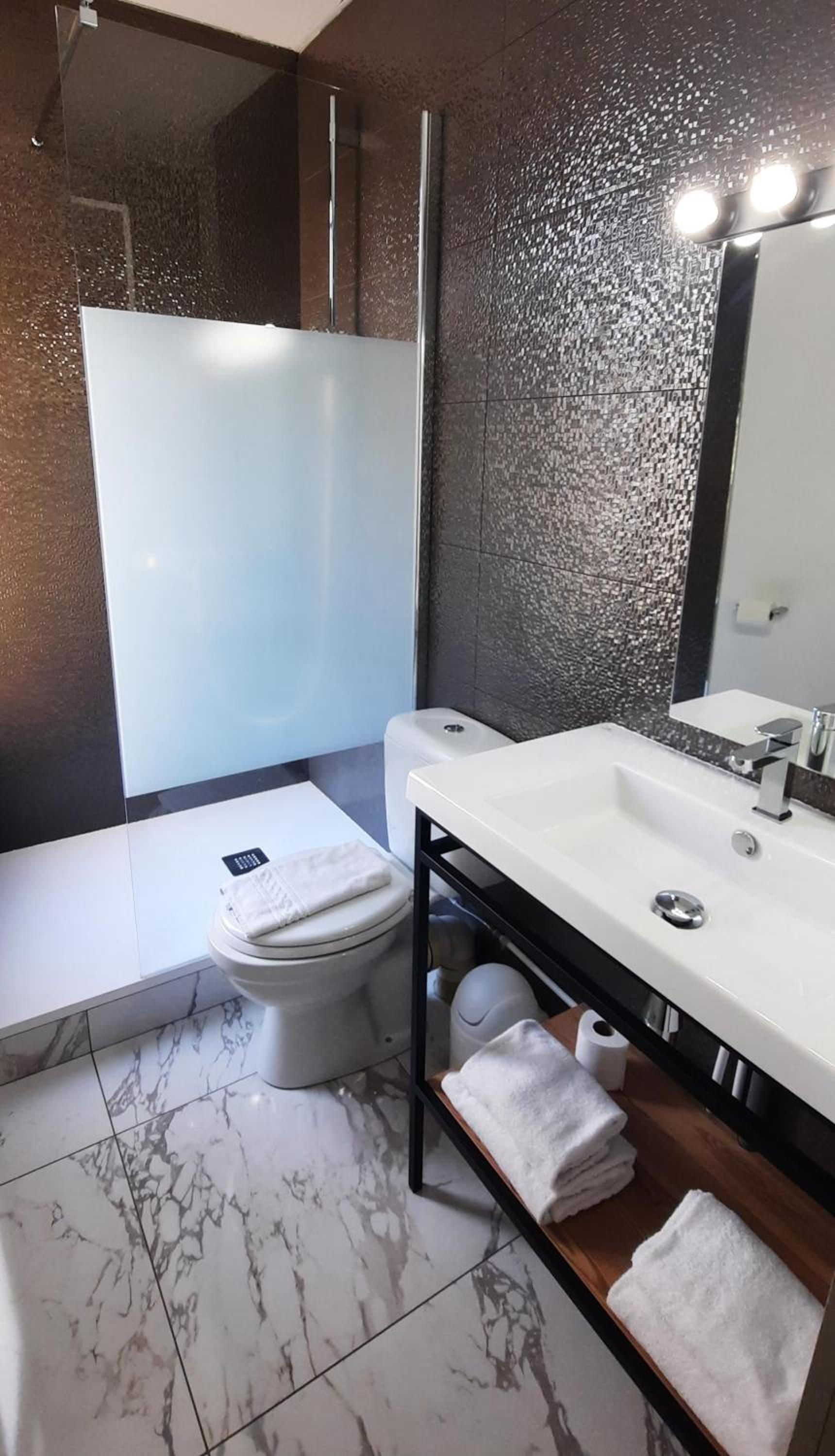 Classic Double Room With Courtyard View - Photo 4