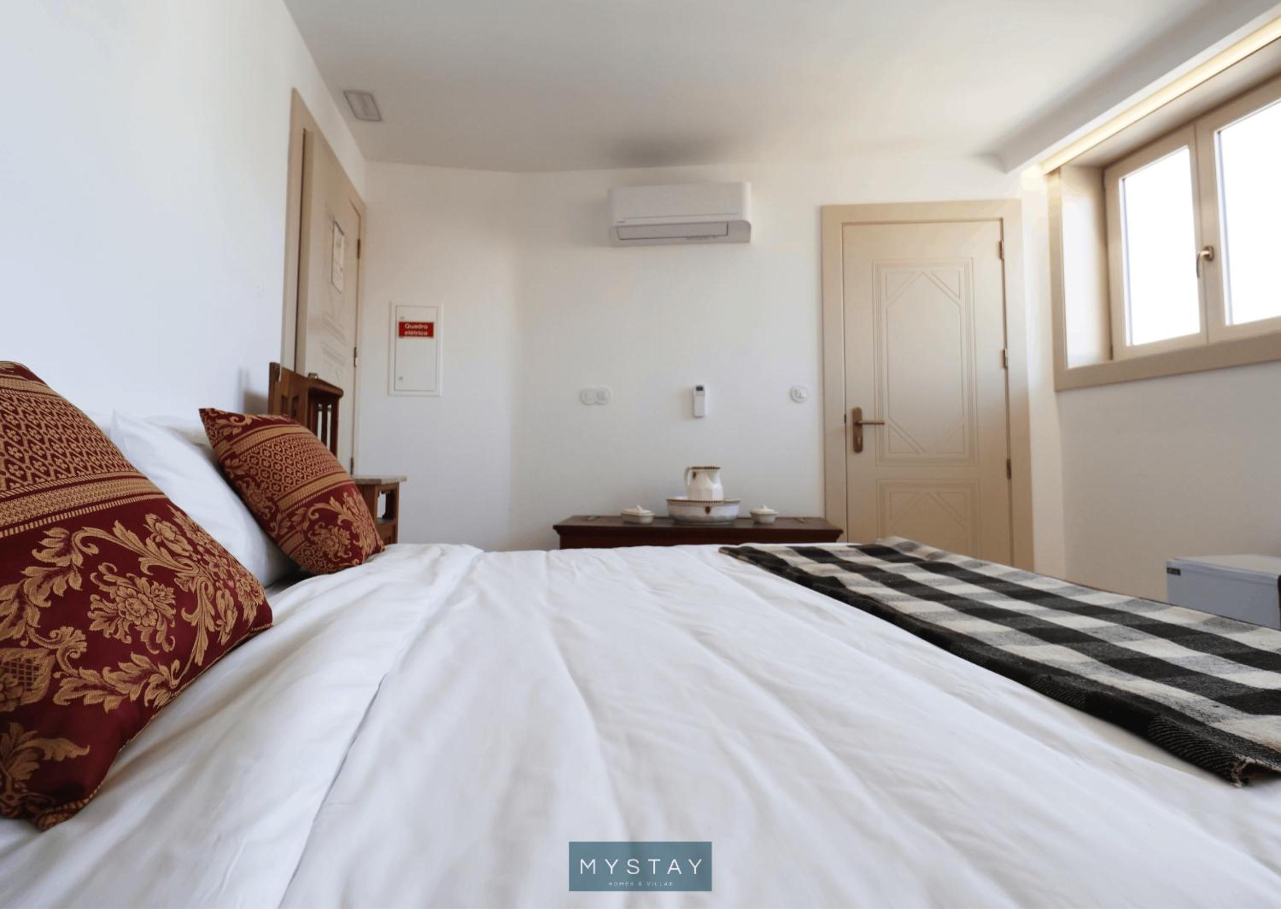 Standard Double or Twin Room photo 2