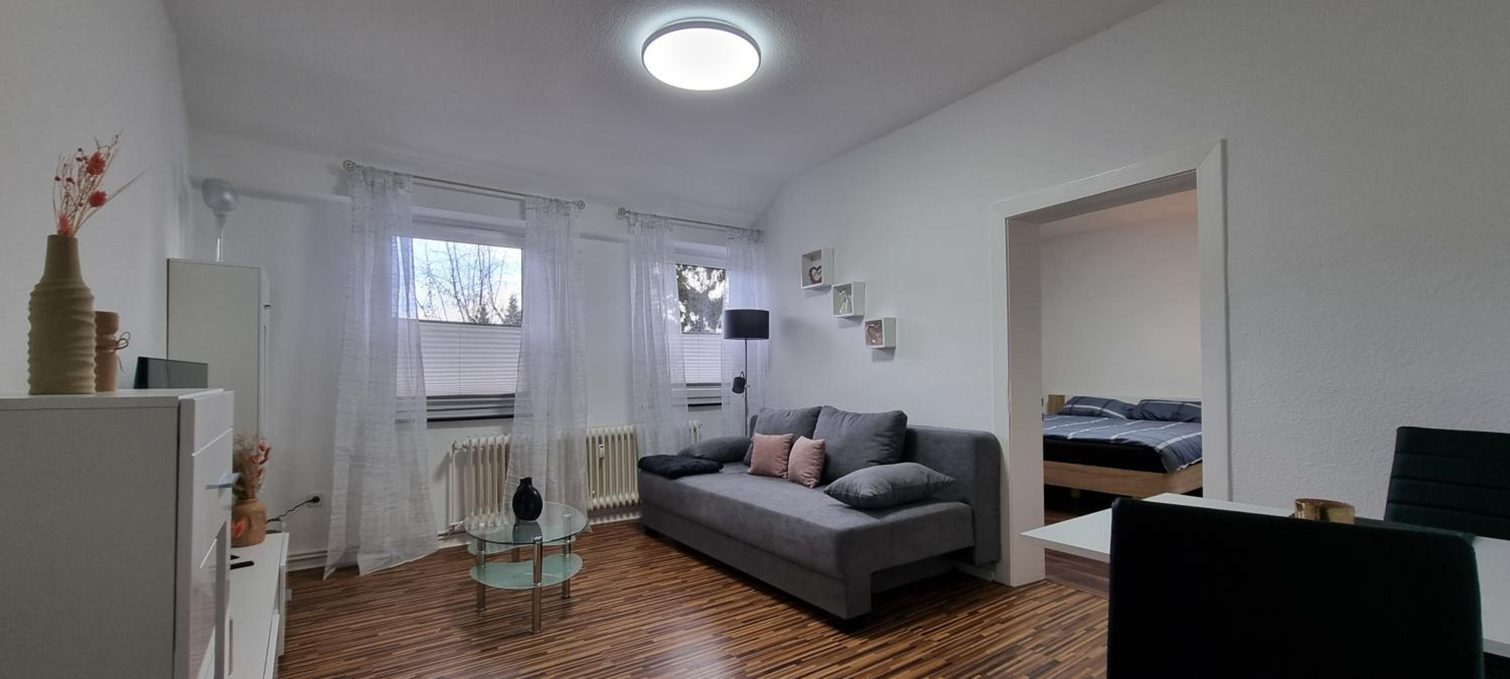 One-Bedroom Apartment photo 2
