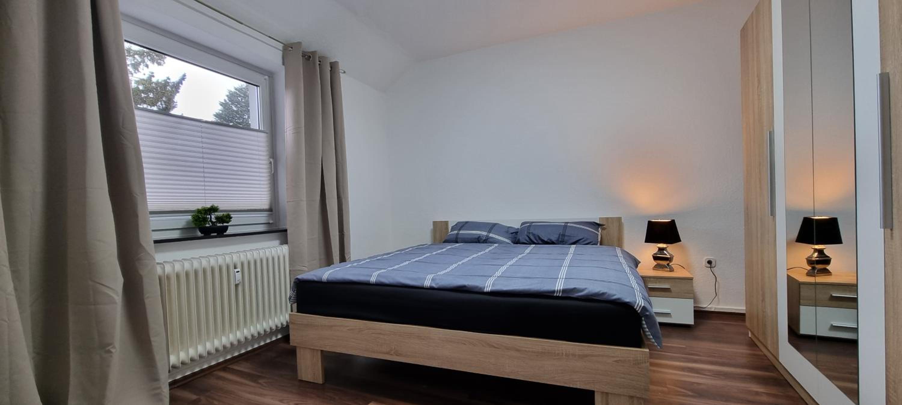One-Bedroom Apartment photo 1