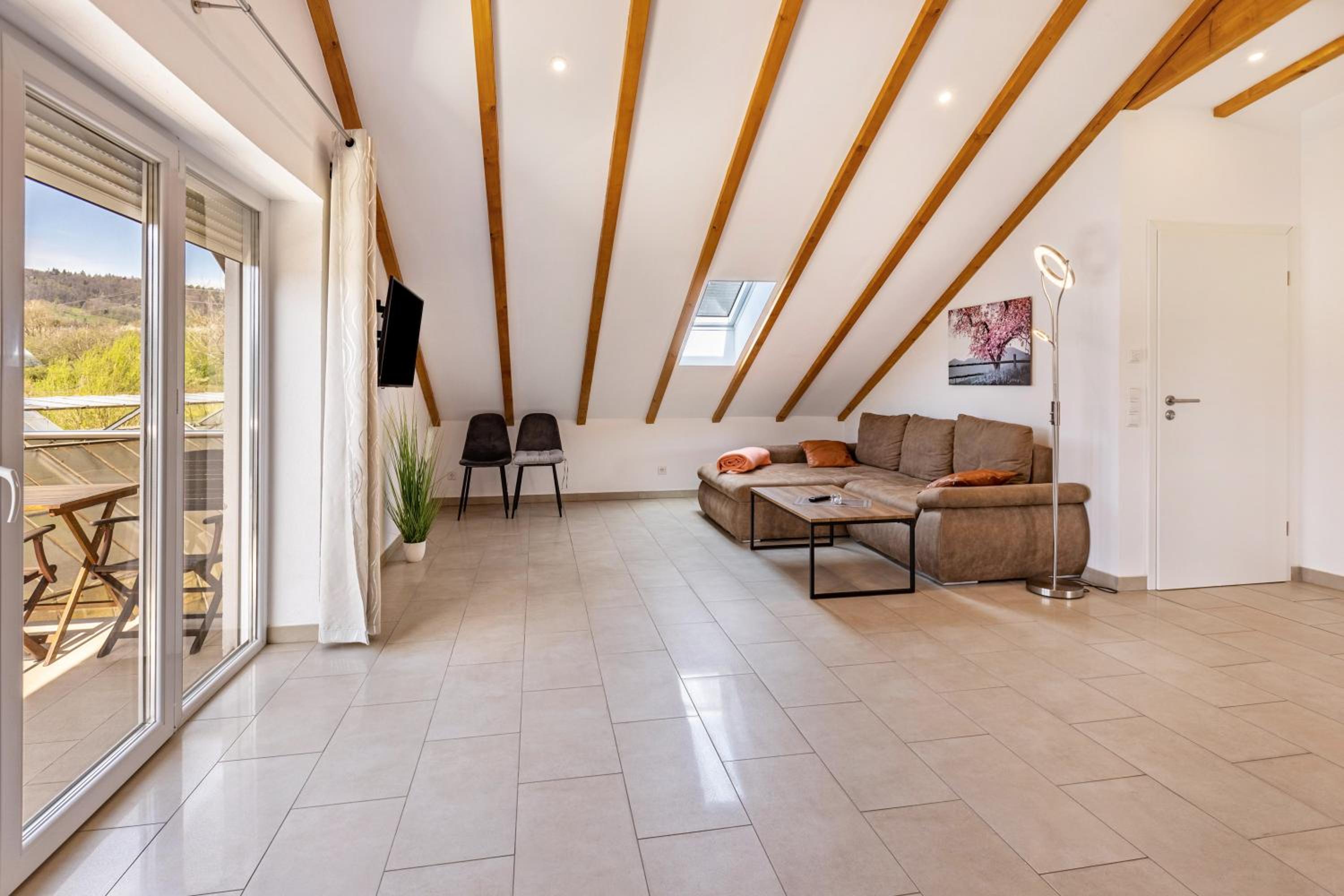 Superior One-Bedroom Apartment with Balcony photo 1