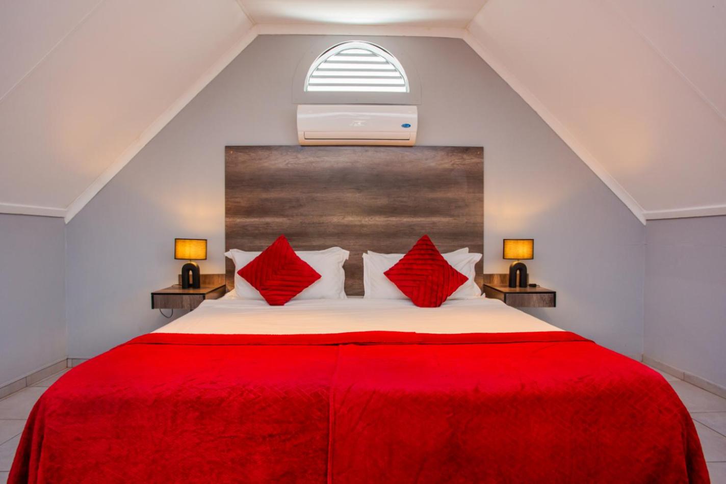 Apartment - Split Level