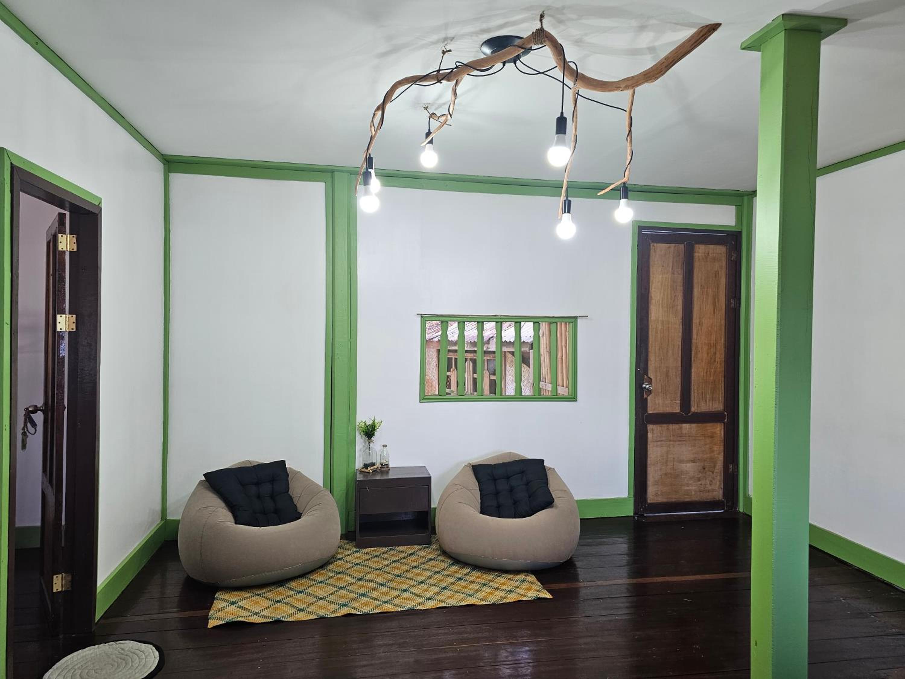 Double or Twin Room with Sea View photo 2
