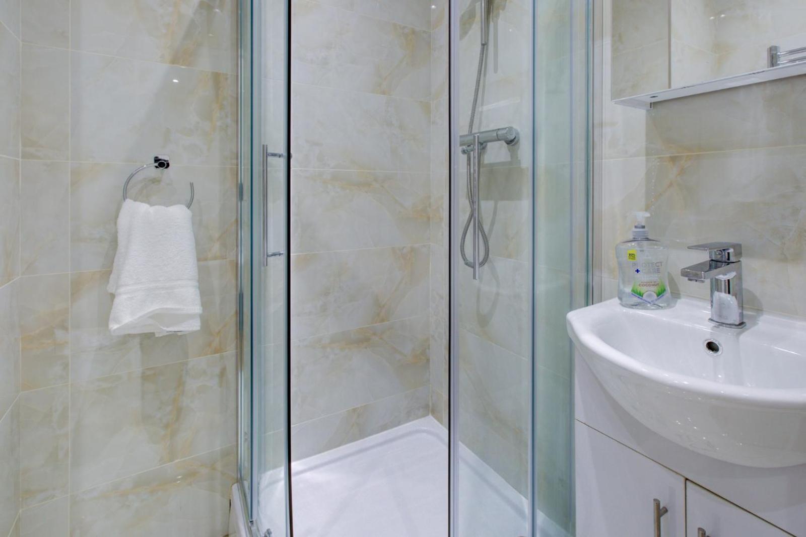 Double Room With Shared Bathroom