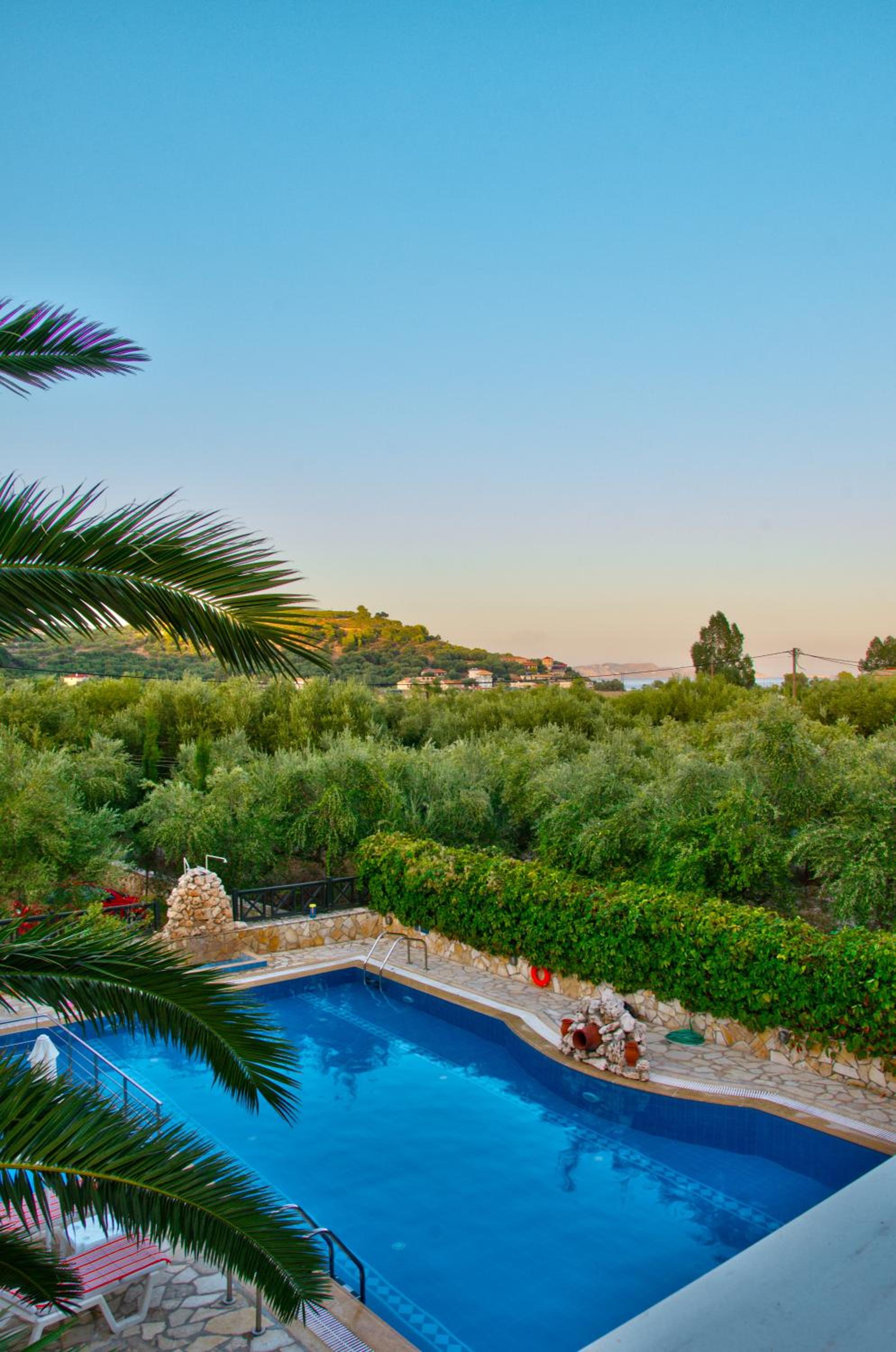Special Offer Two-Bedroom Apartment (4 Adults)