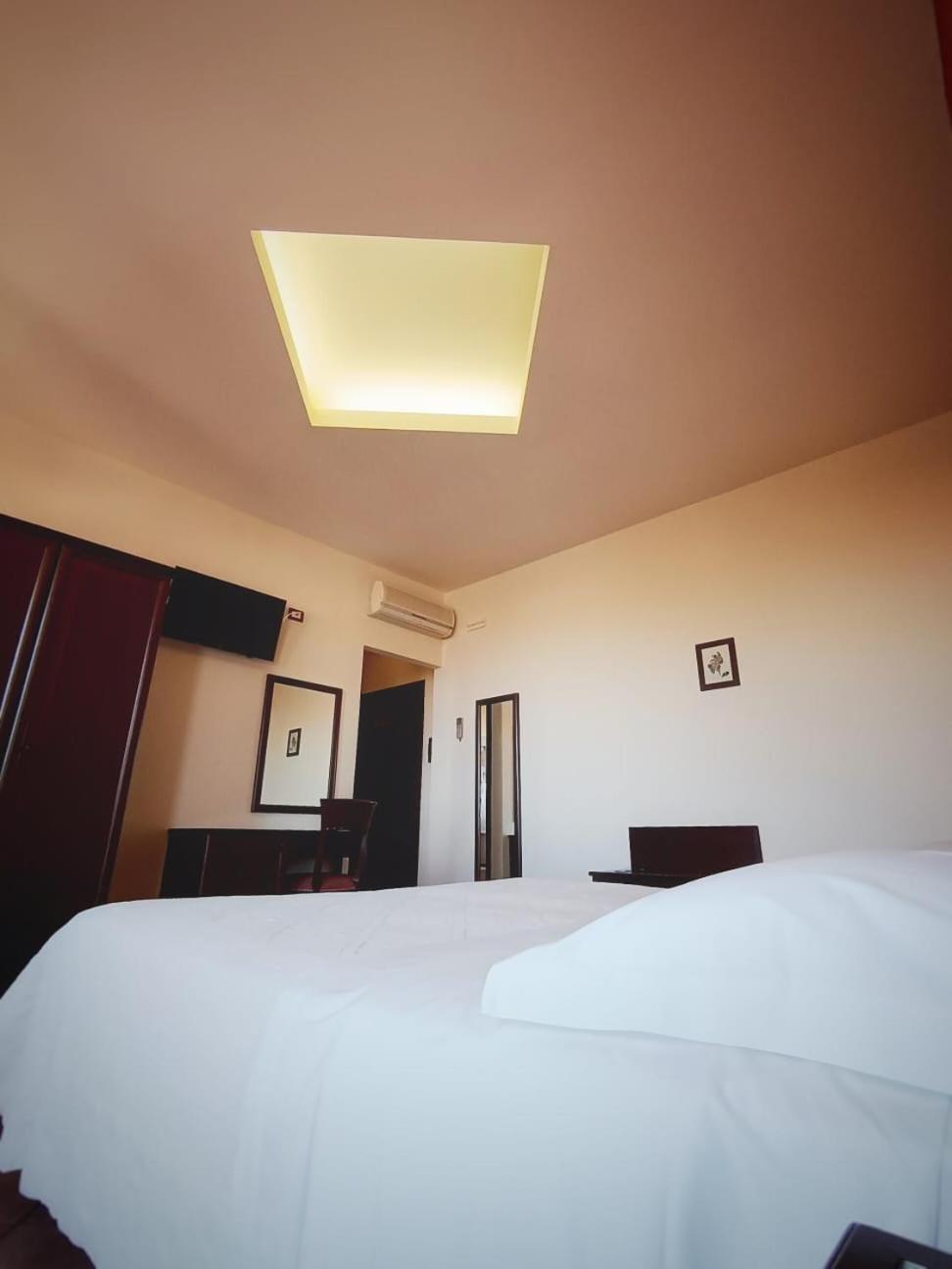Double Room with Balcony photo 2