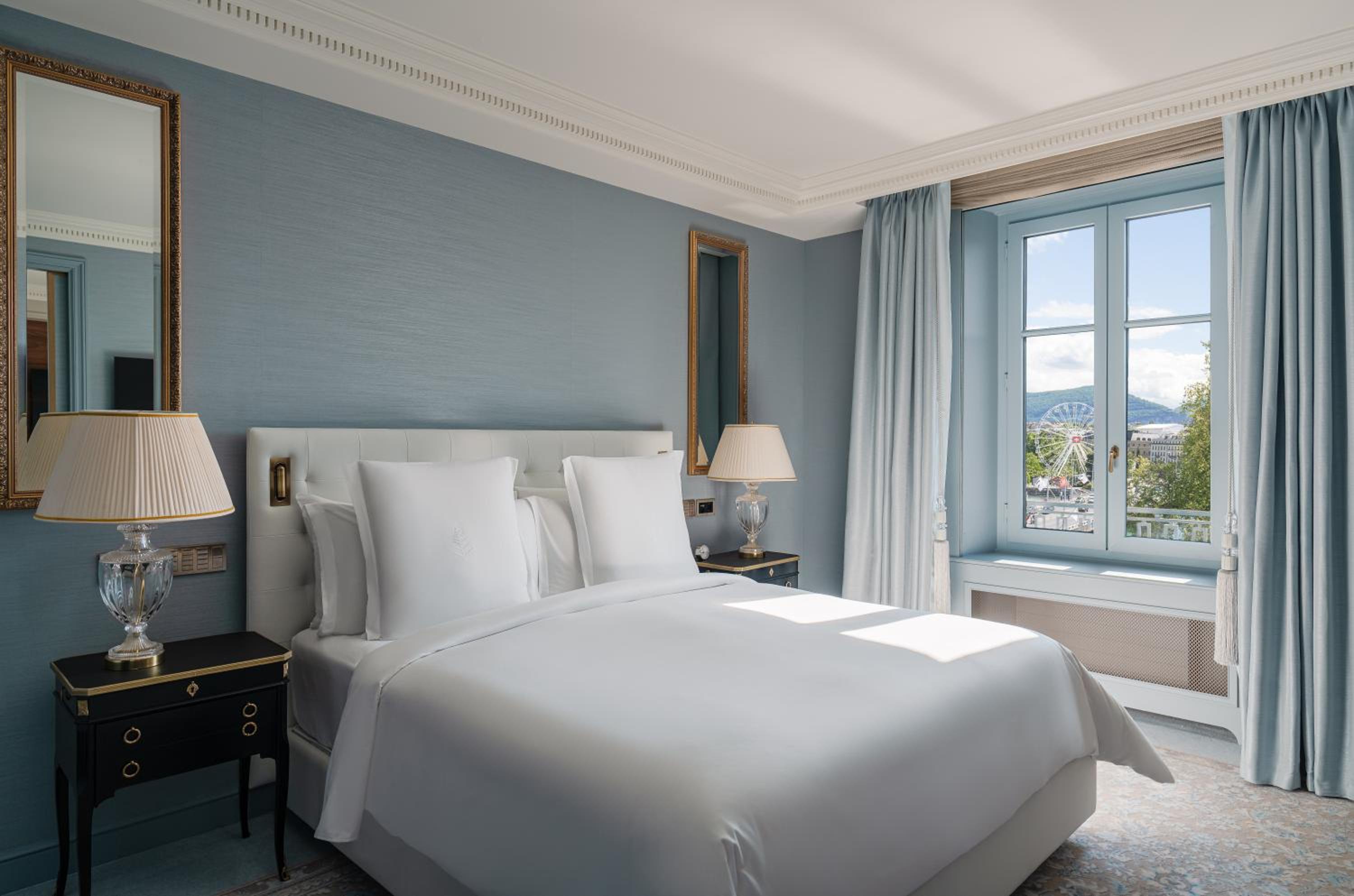 Premier Room King