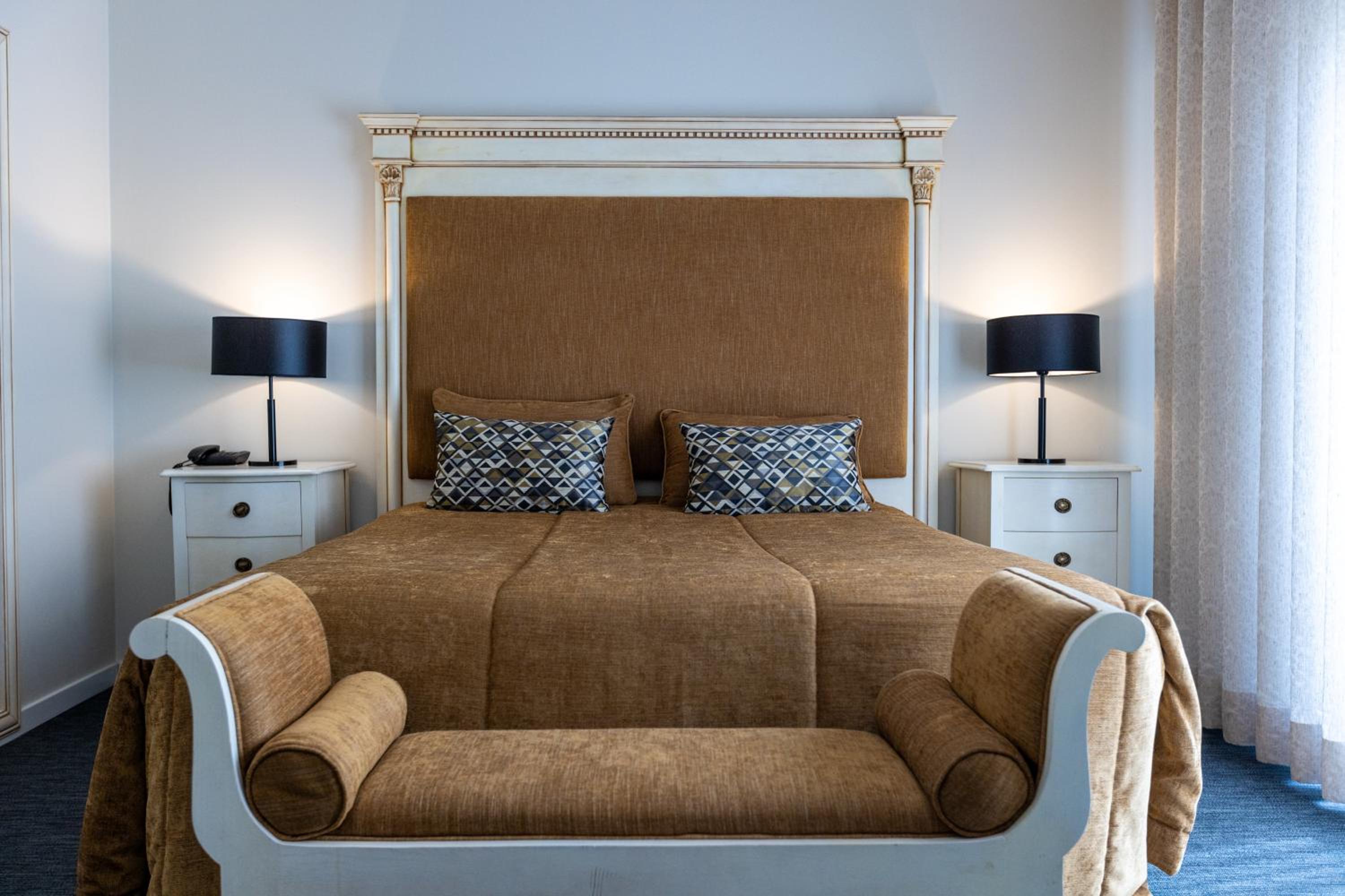 Royal Suite - Photo 12