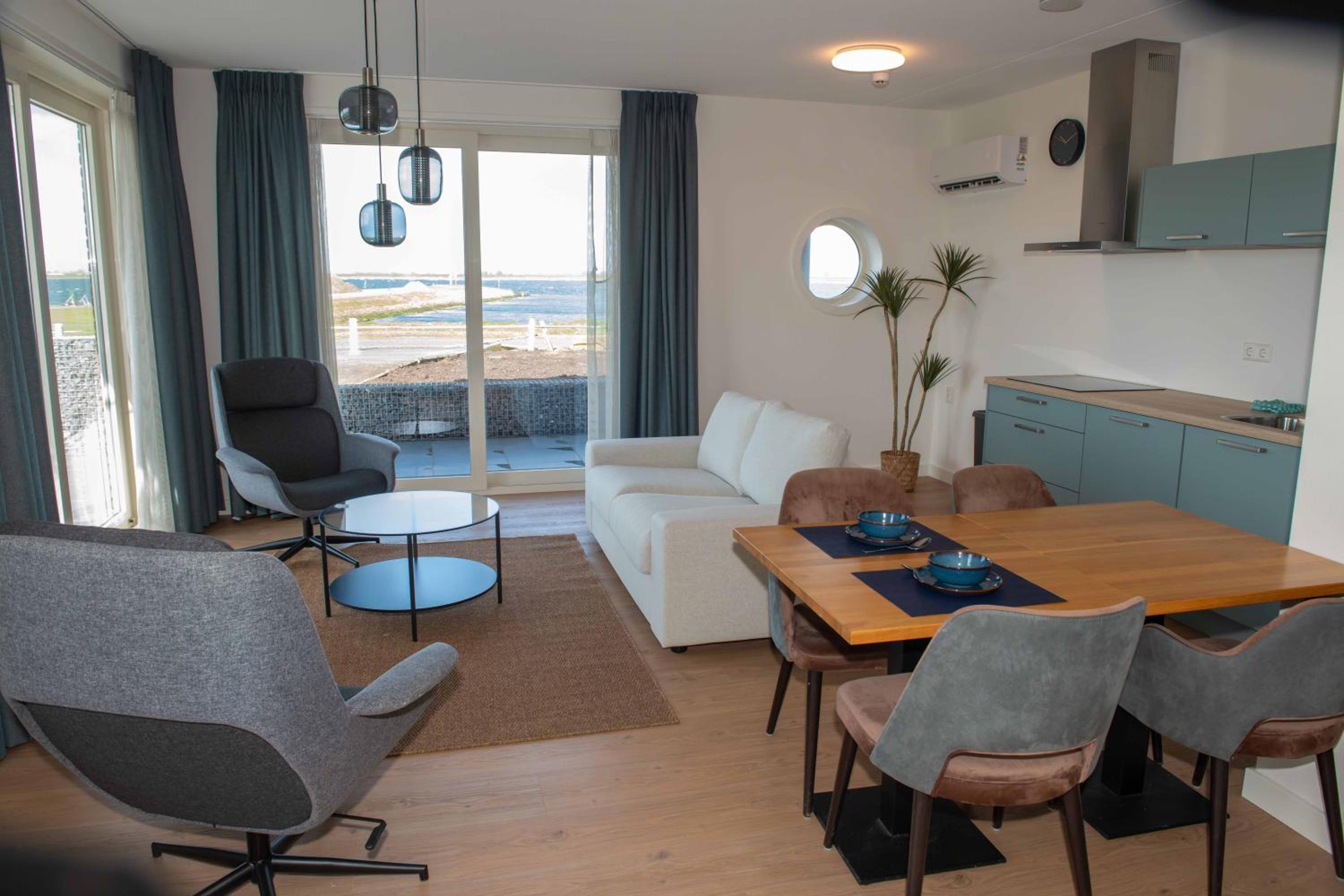 Apartment with Sea View