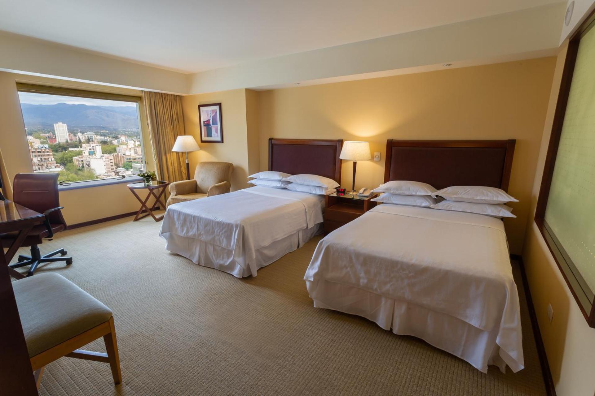 1 King Bed 1 Bedroom Suite