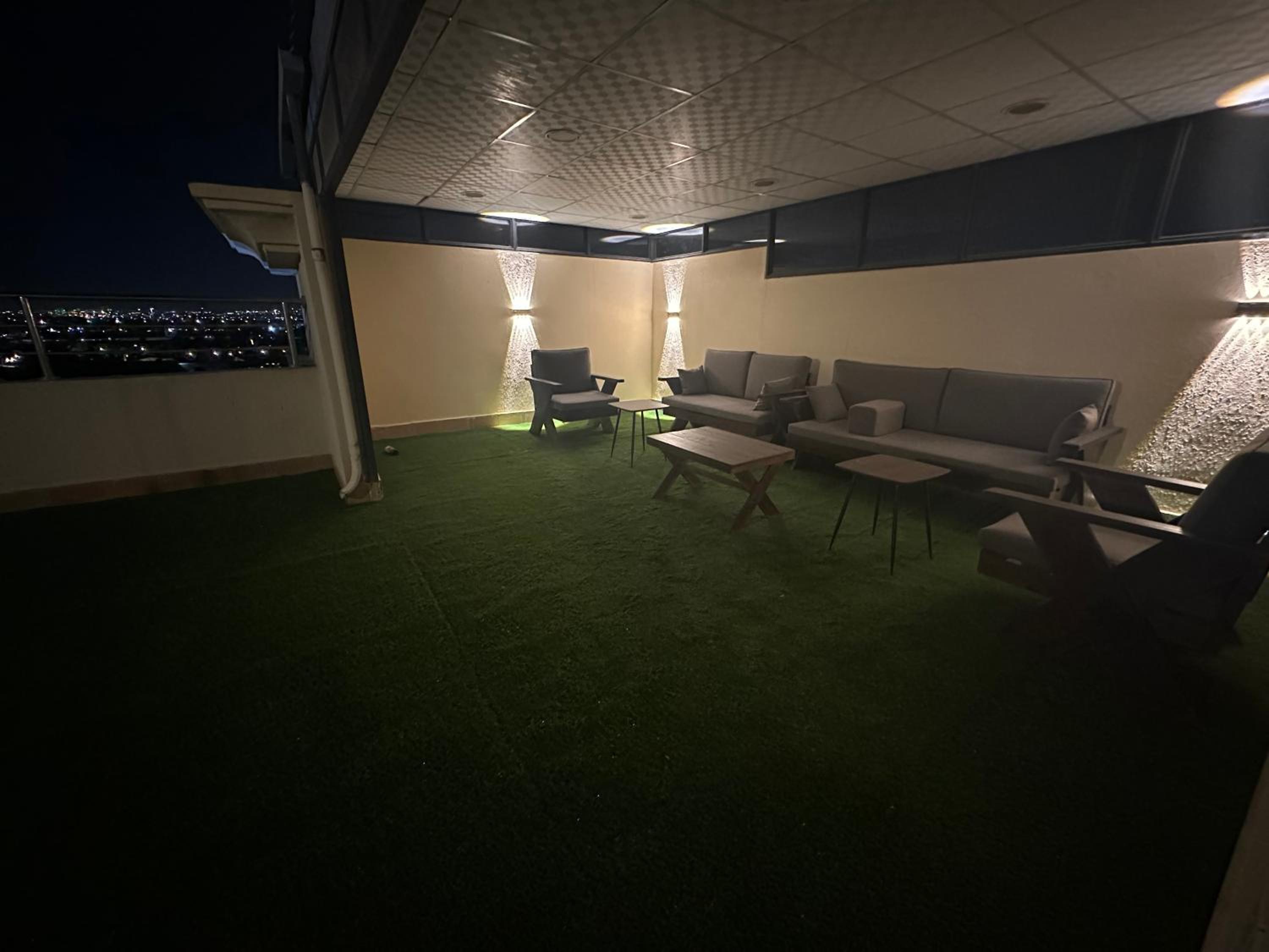 Penthouse Apartment photo 2