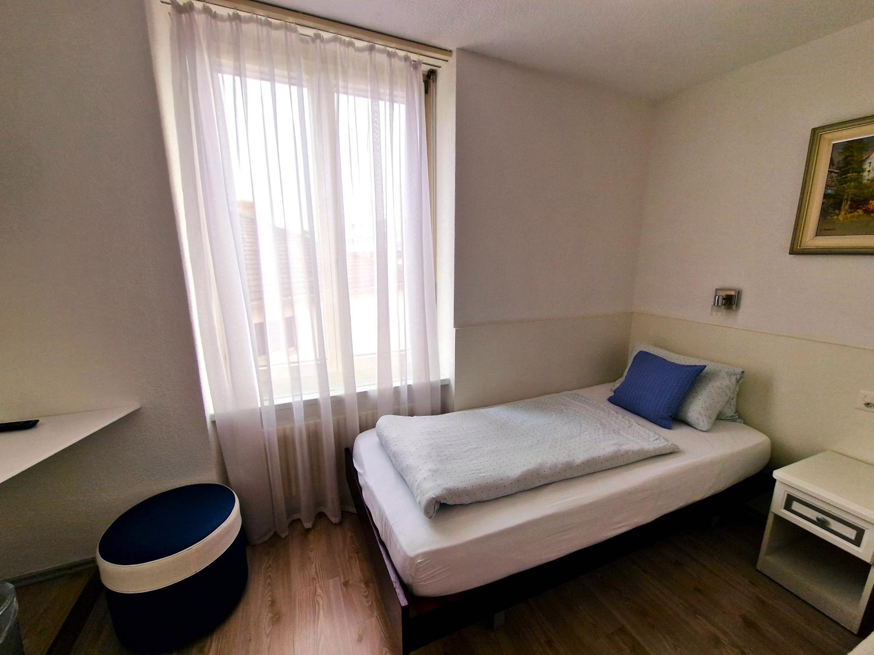 Single Room photo 1