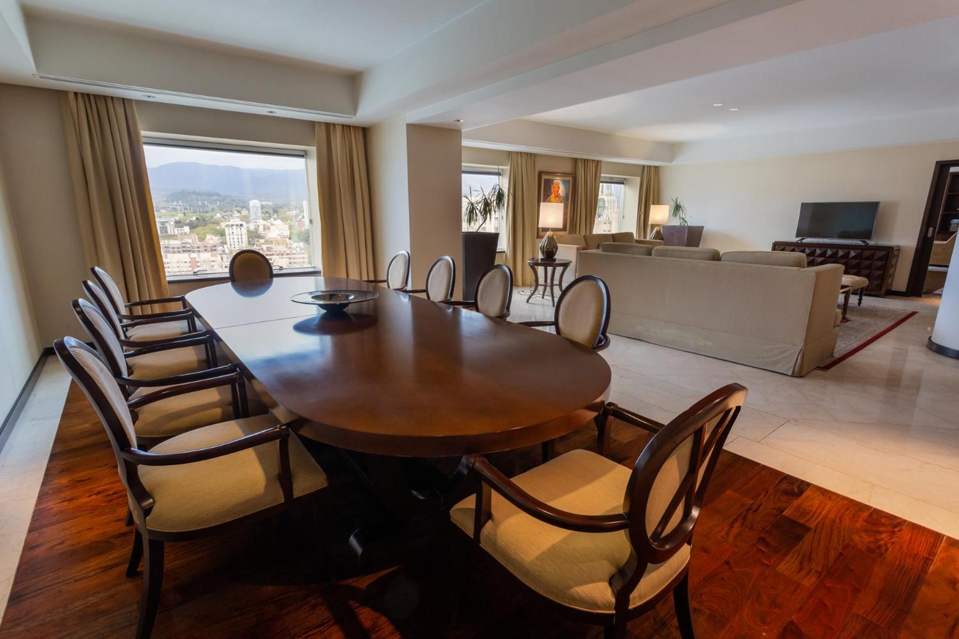 Presidential Suite, 1 King