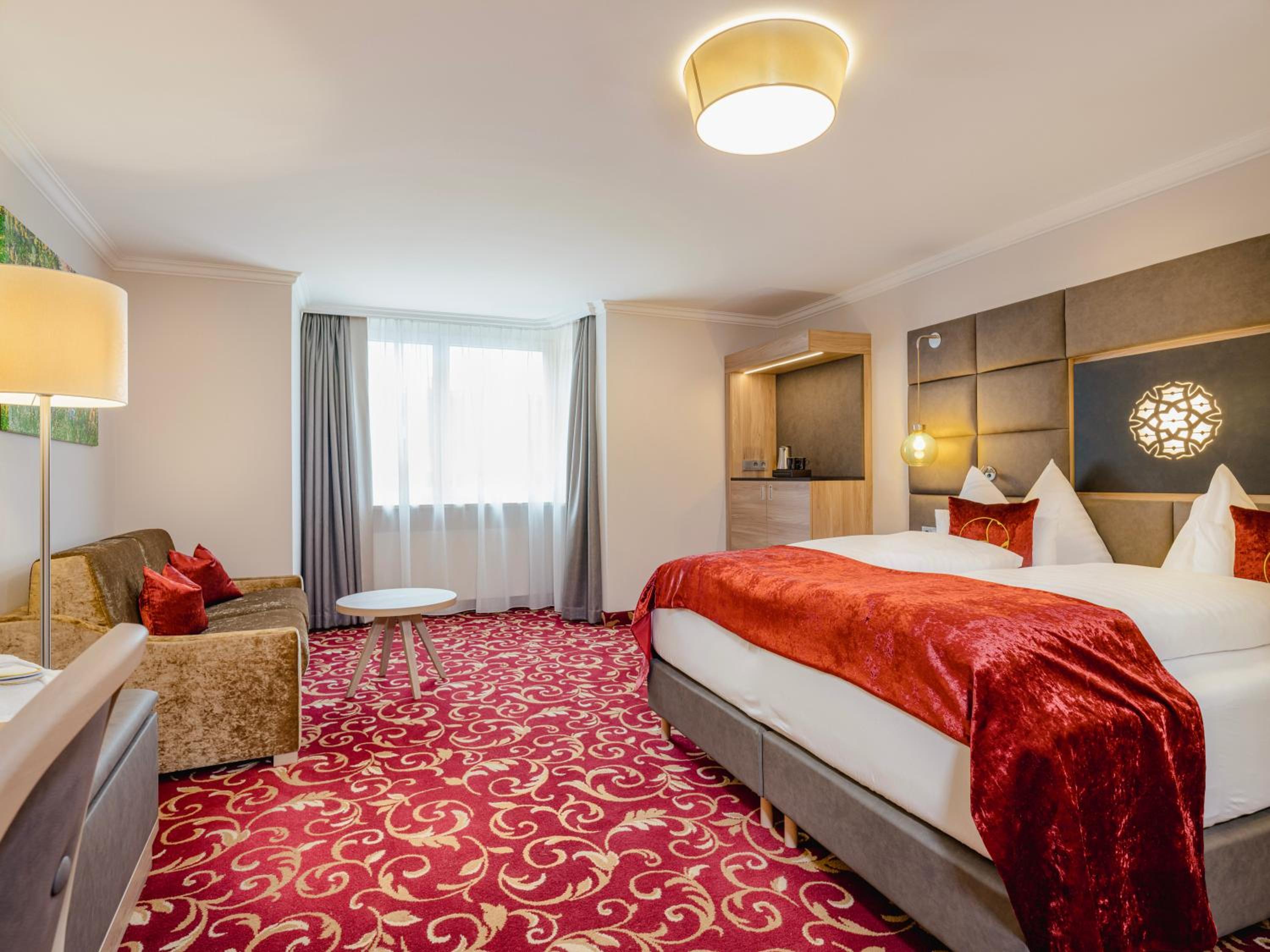 Classic Double Room - Free access to Alpentherme photo 2