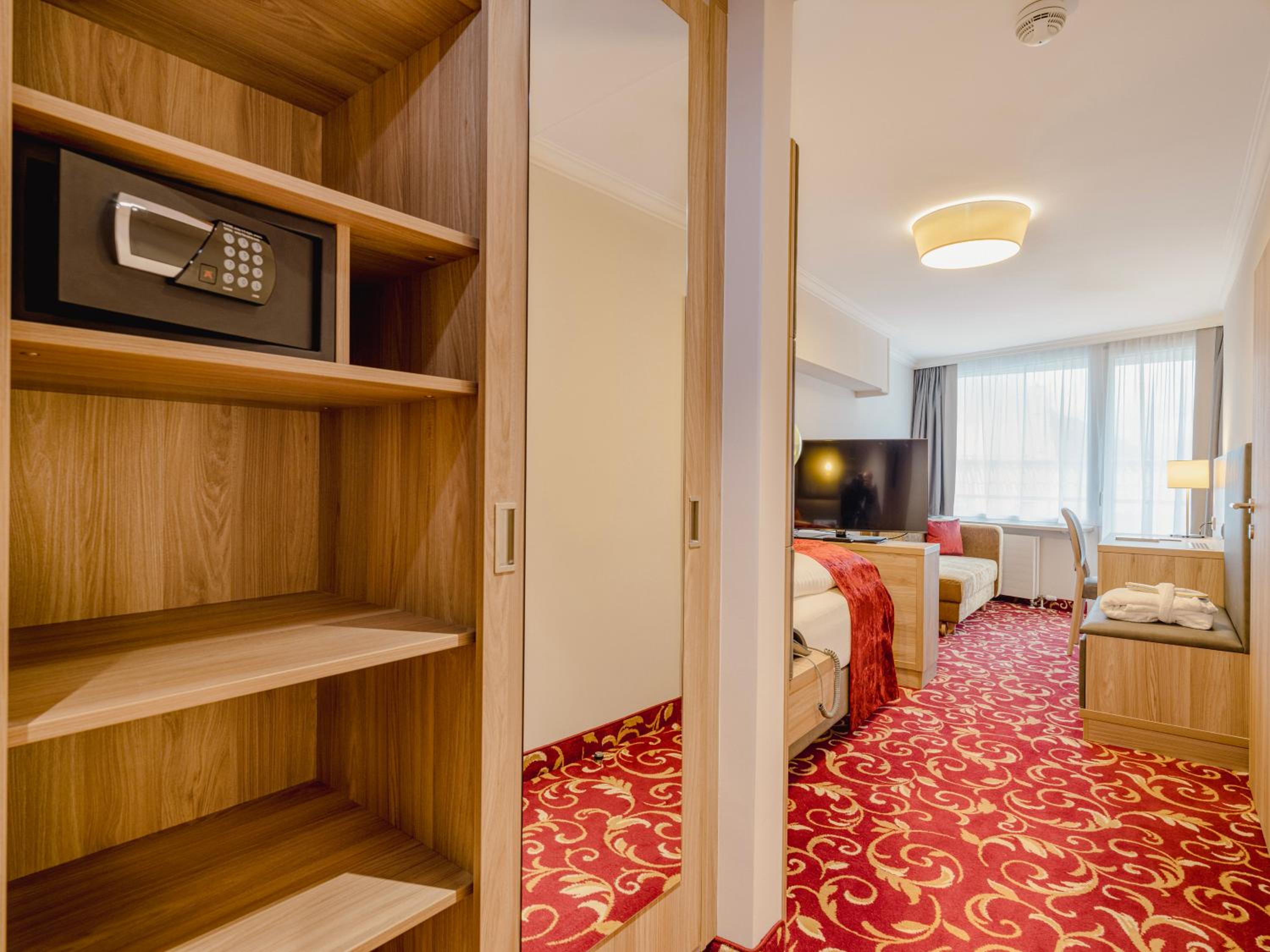 Single Room - Free access to Alpentherme photo 1