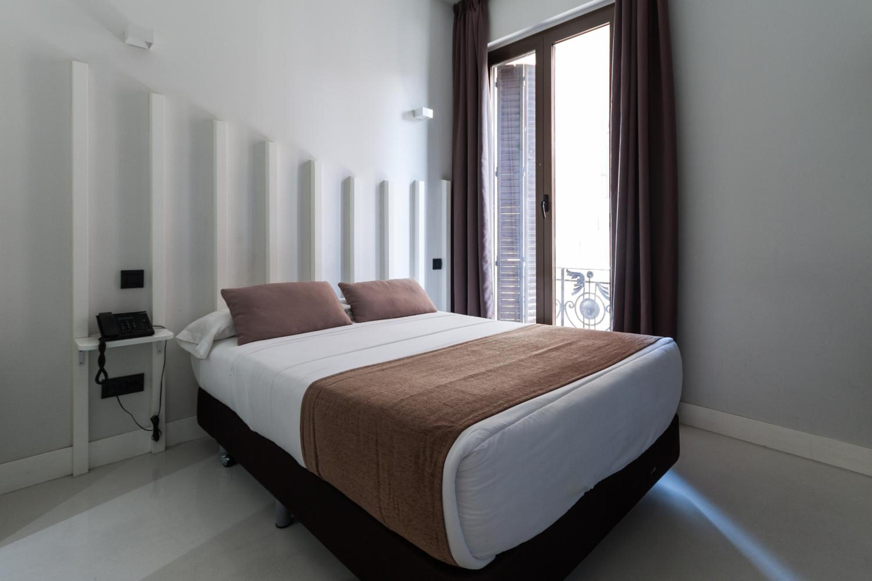 Habitación Doble con Baño Privado