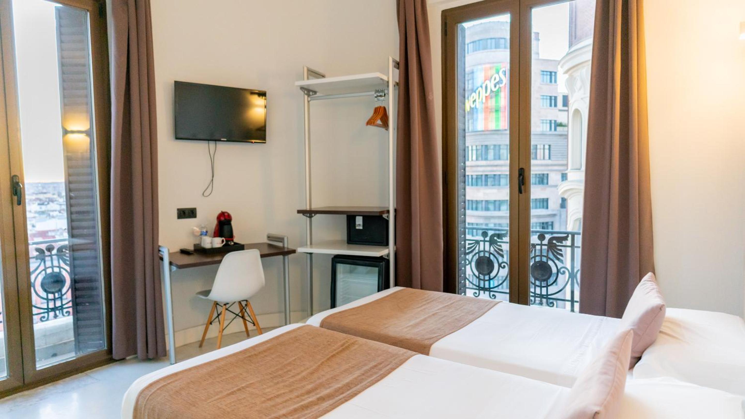 Habitación Doble con Baño Privado