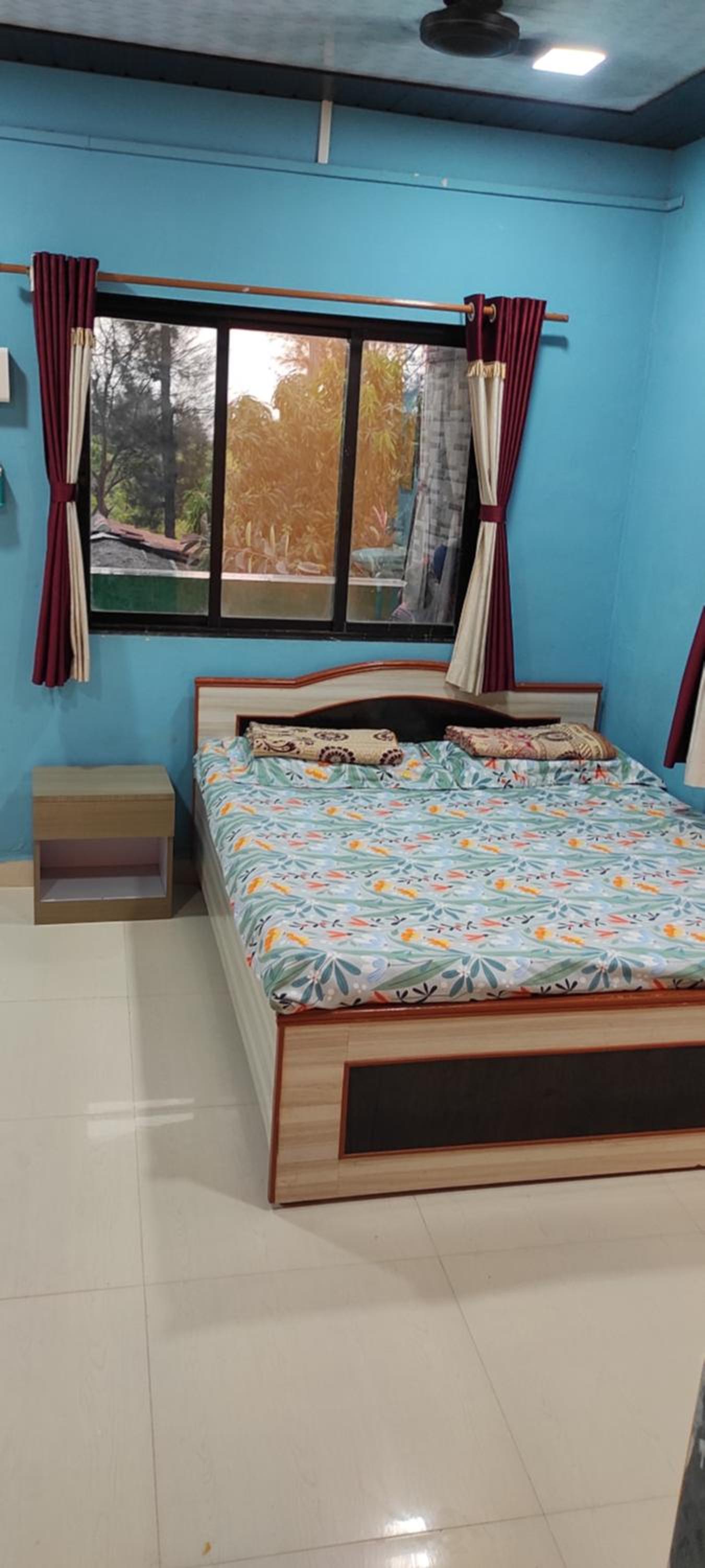Deluxe King Room photo 1