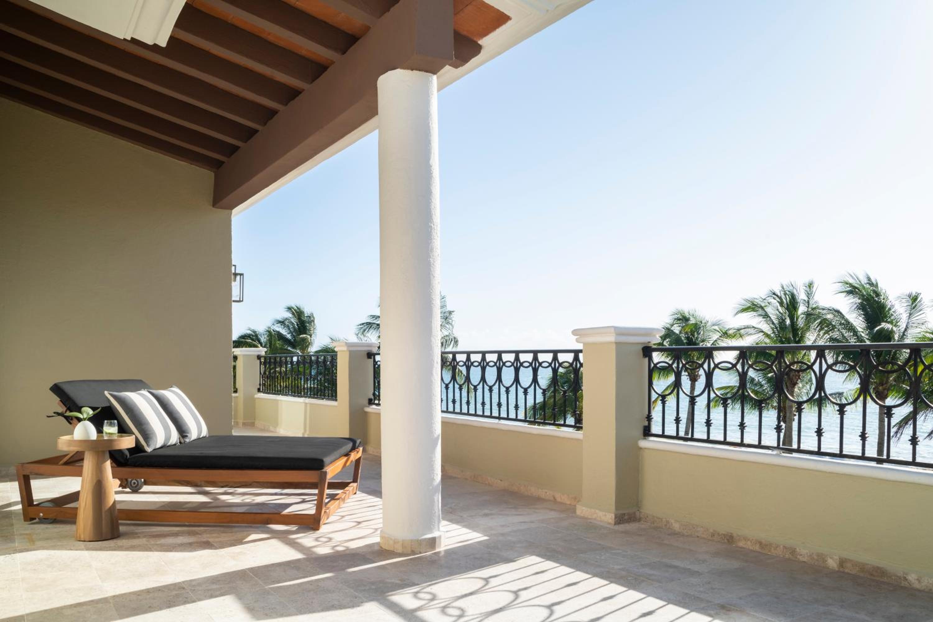 Presidential King Suite