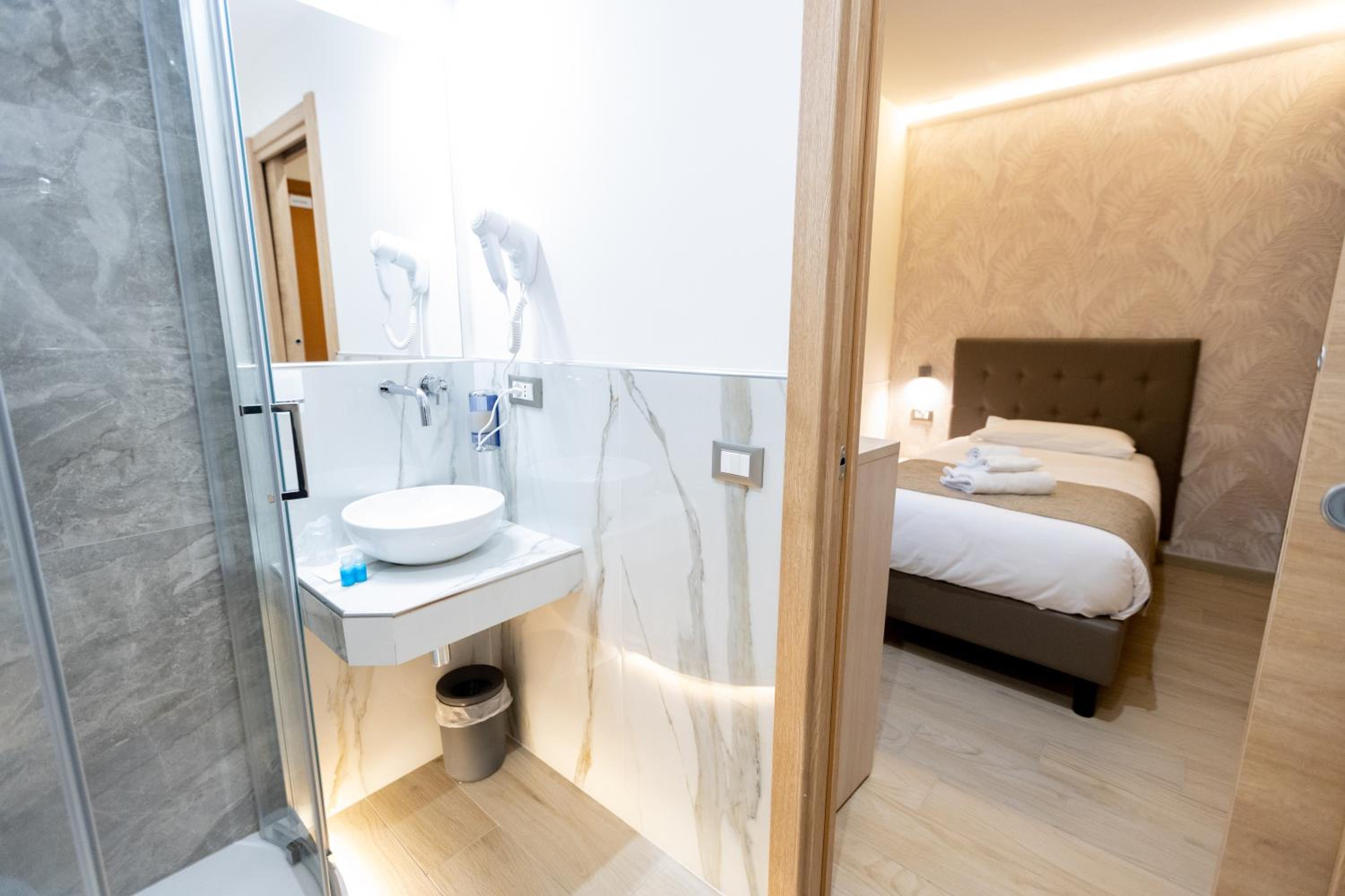 Standard Single Room photo 2