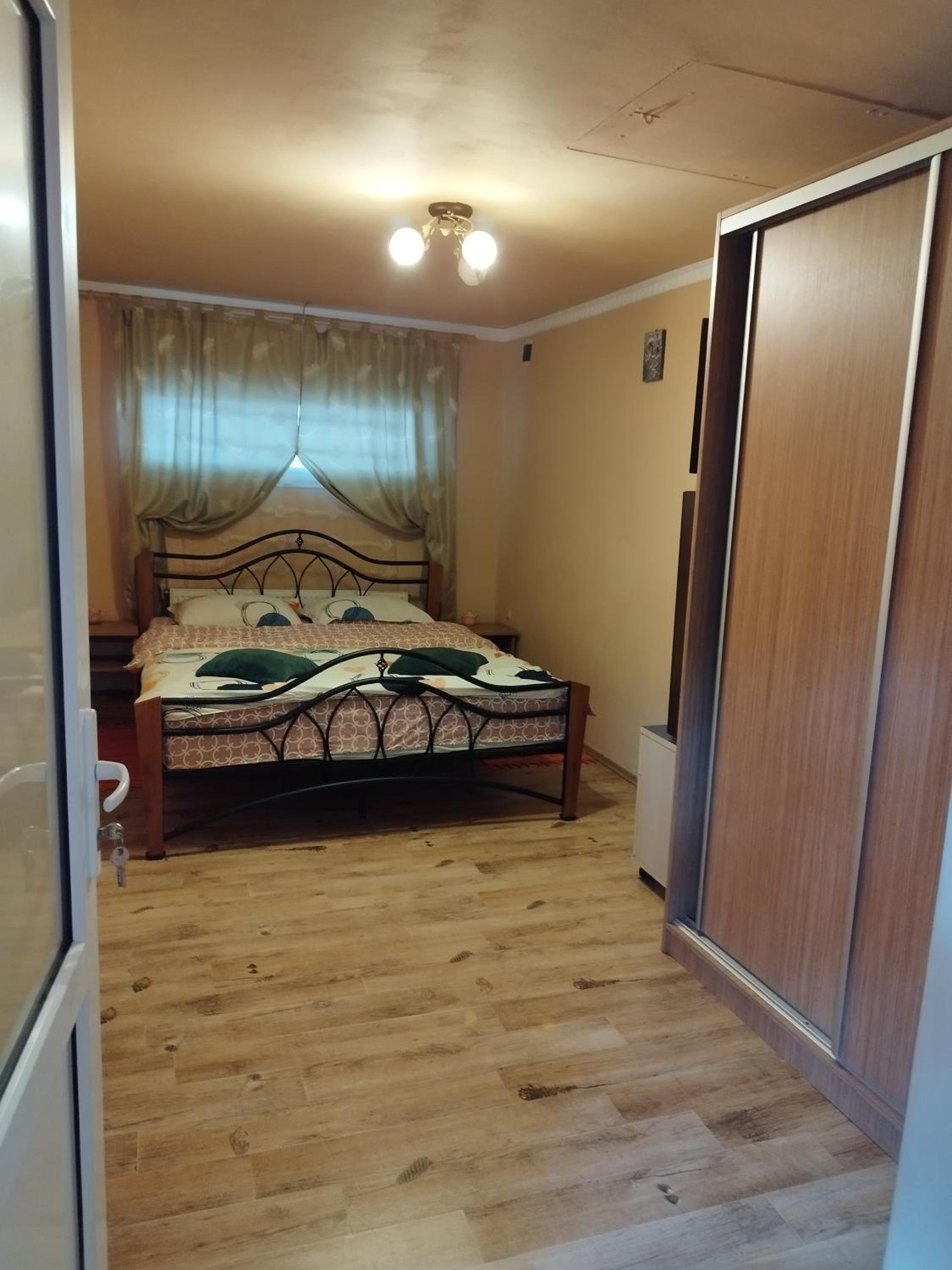 One-Bedroom House photo 1