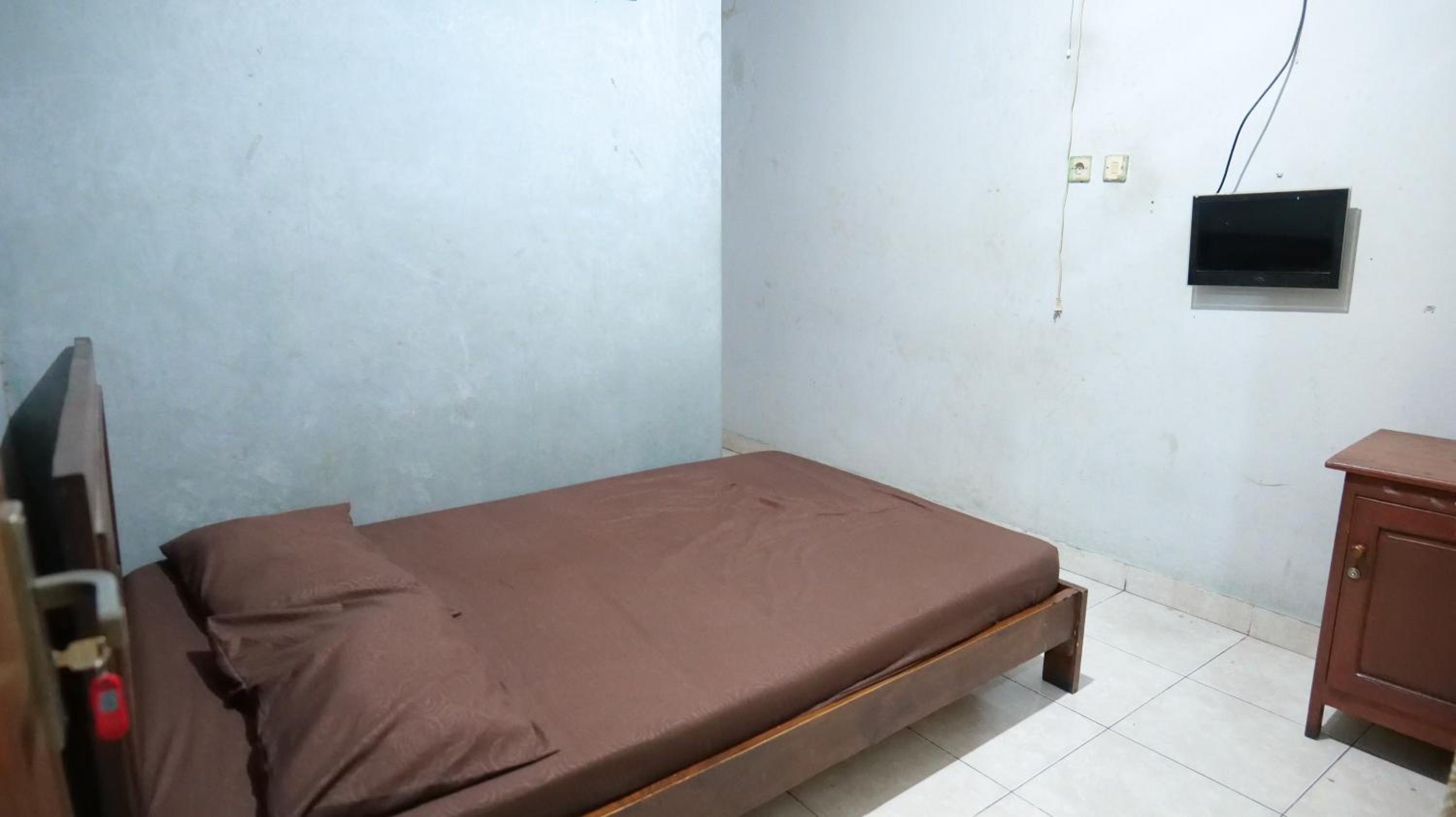 Standard Double Room with Fan photo 2